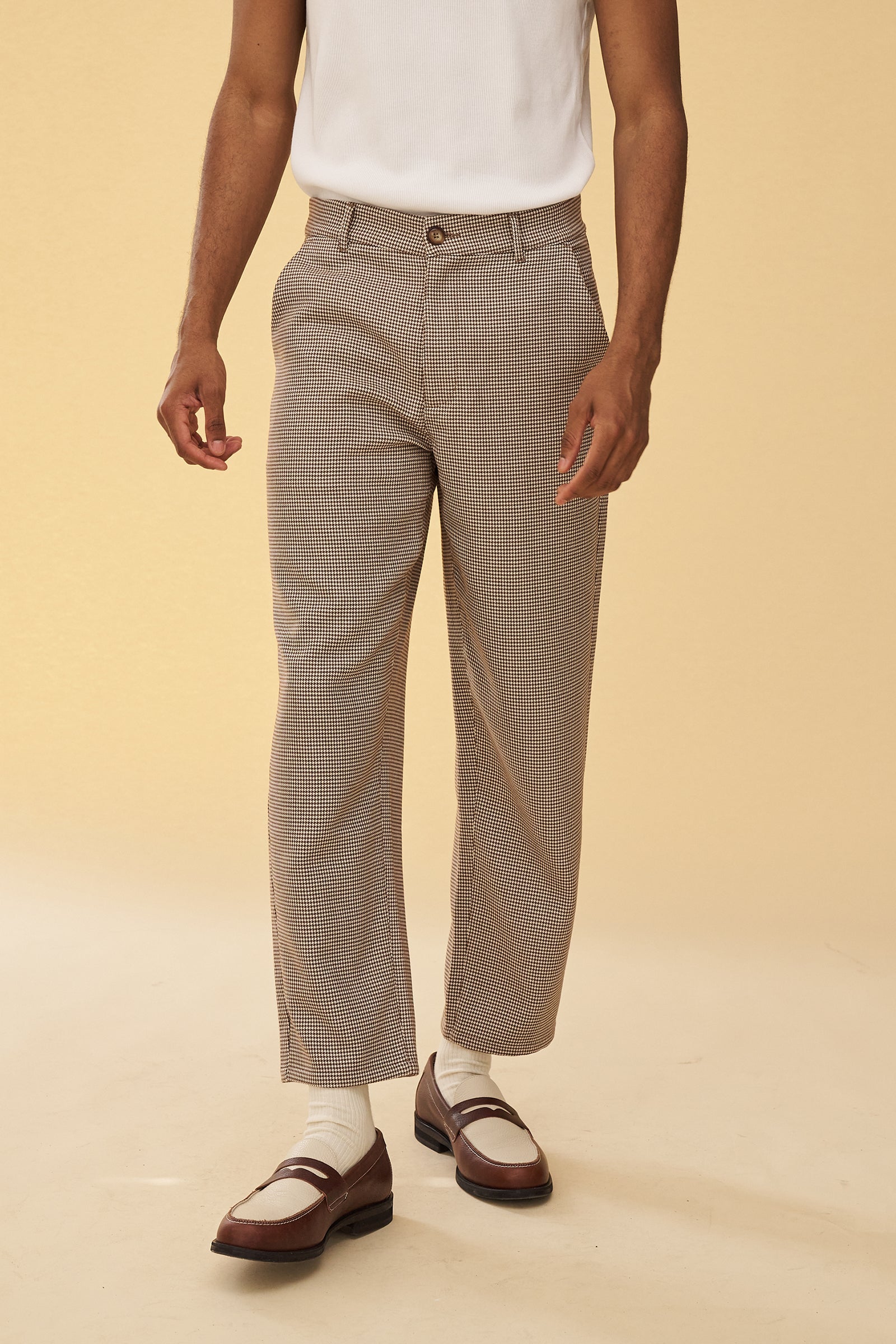 DOGTOOTH WOVEN CROPPED TROUSERS - LATTE – bound