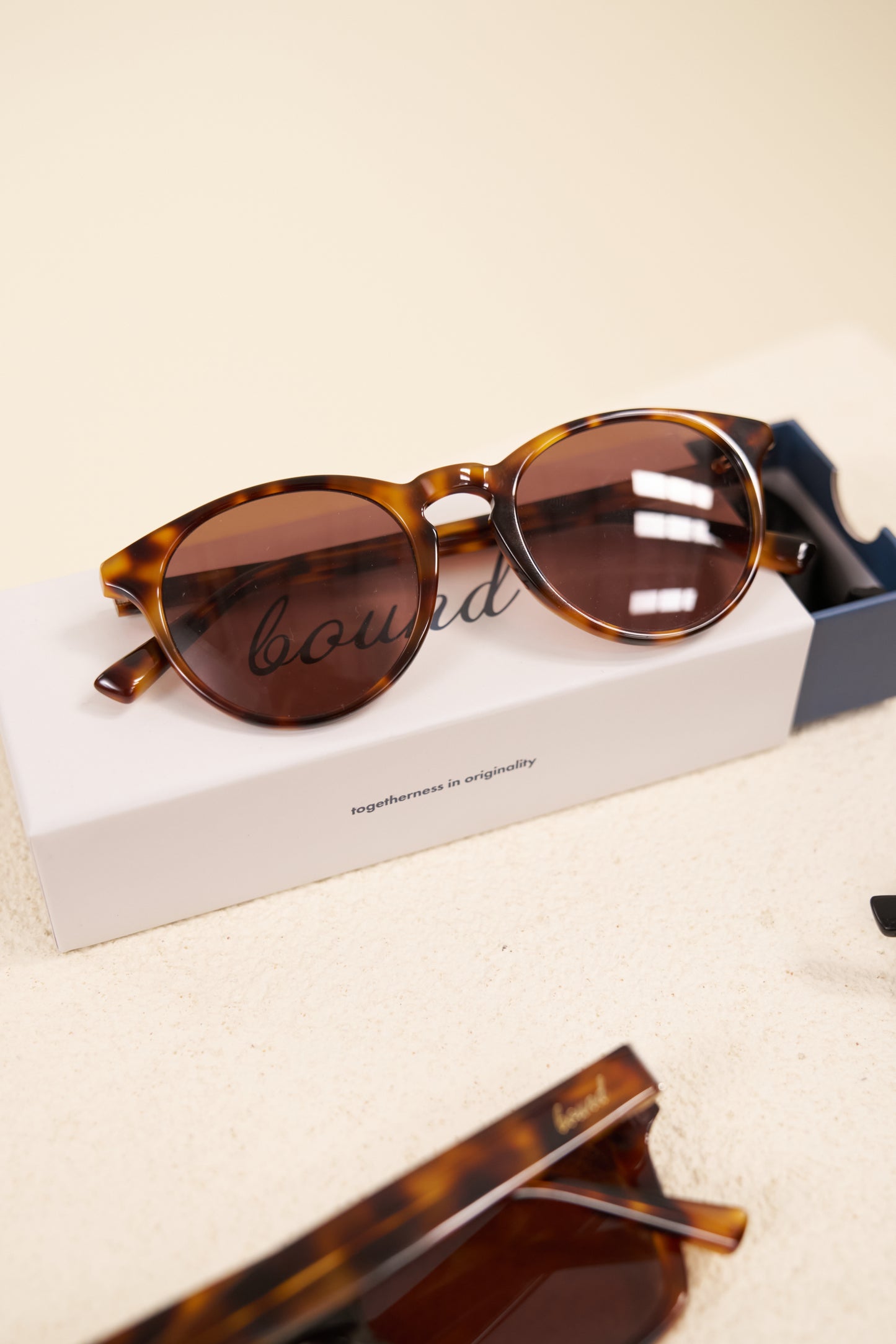 LUKA SUNGLASSES - TORTOISE