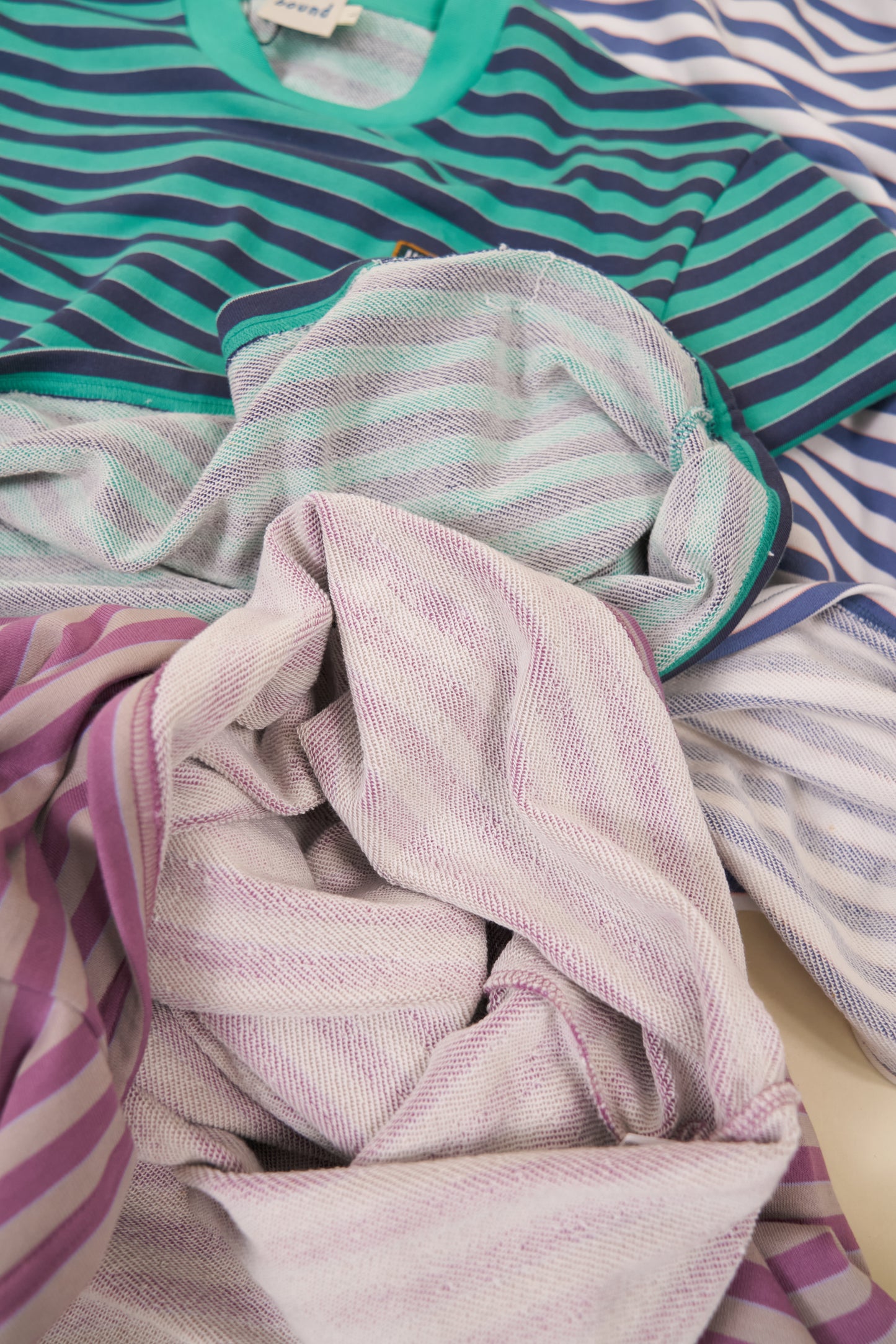 STRIPE RETRO PATCH TEE - MAUVE