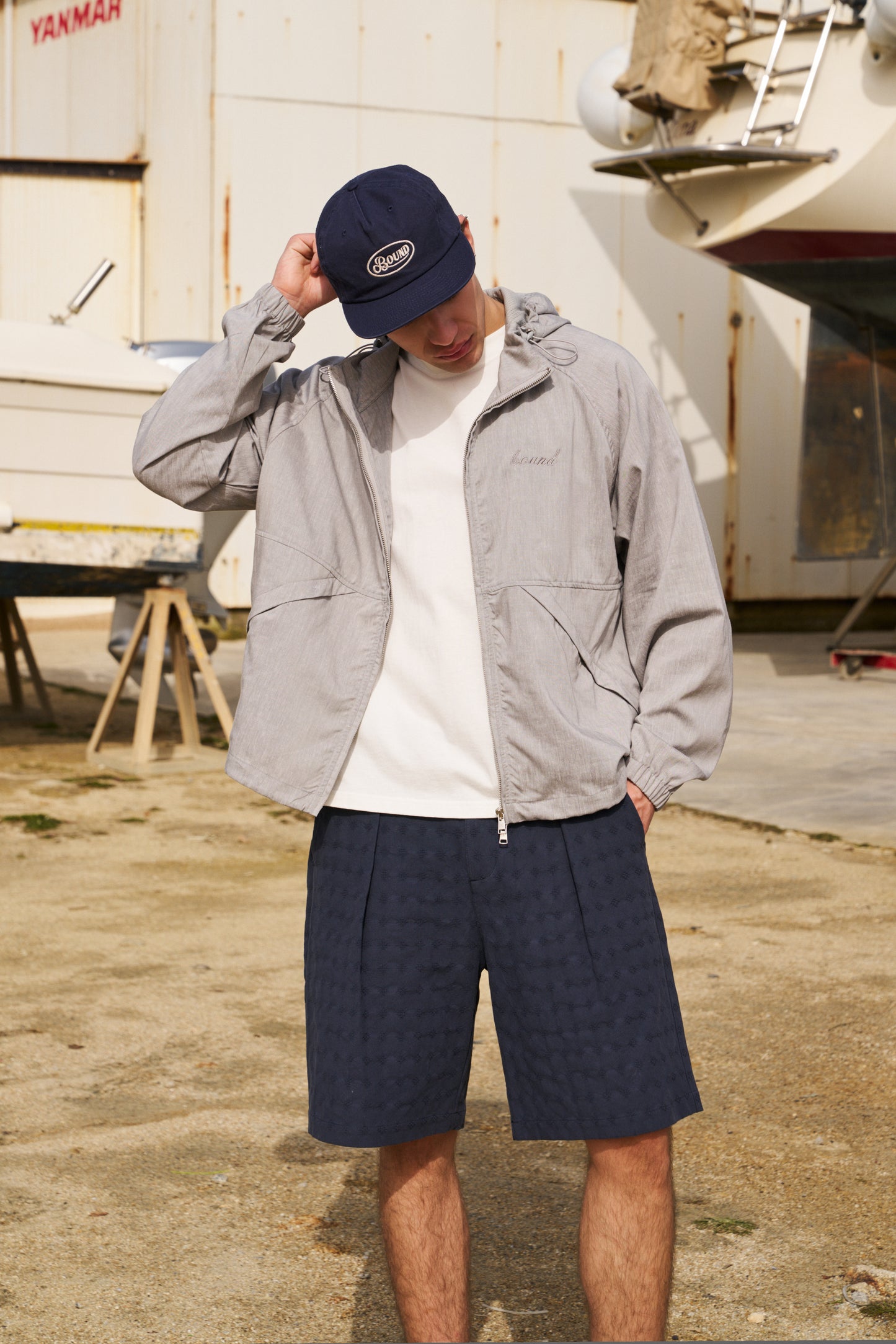 RETRO EMBROIDERED 5 PANEL CAP - NAVY