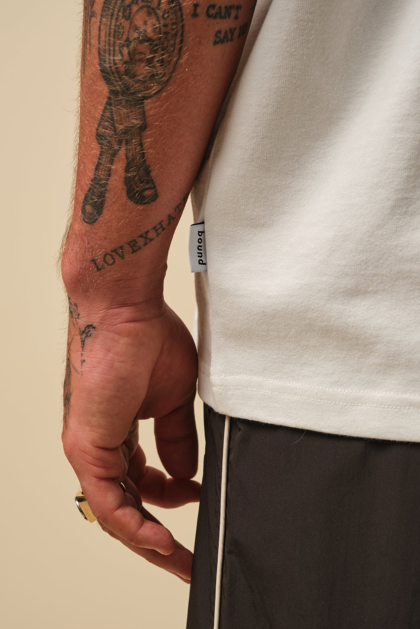 FREDDIE RETRO LOGO POCKET TEE - WHITE