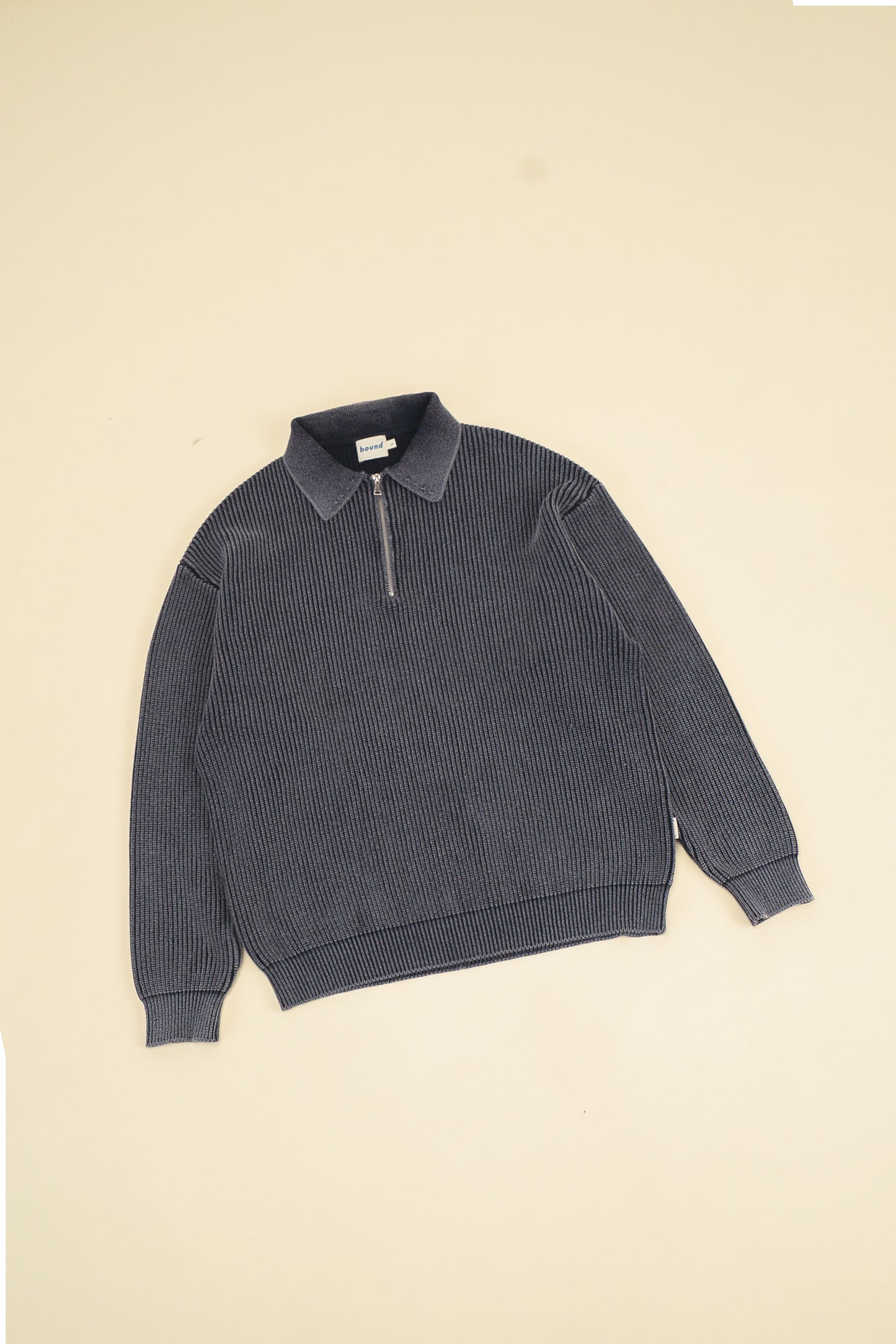 CHARCOAL ACID WASH HALF ZIP KNIT PULLOVER