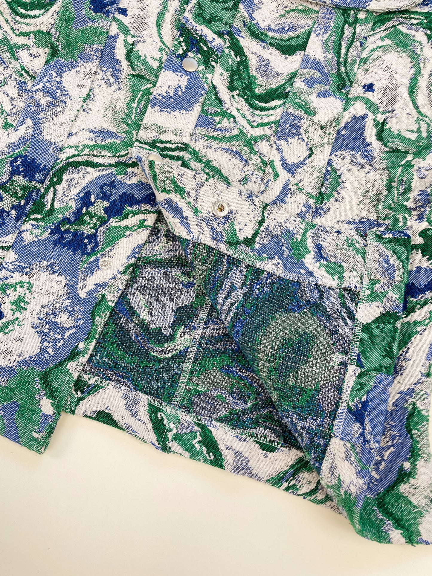 MARBLE PATTERNED RECYCLED JACKET