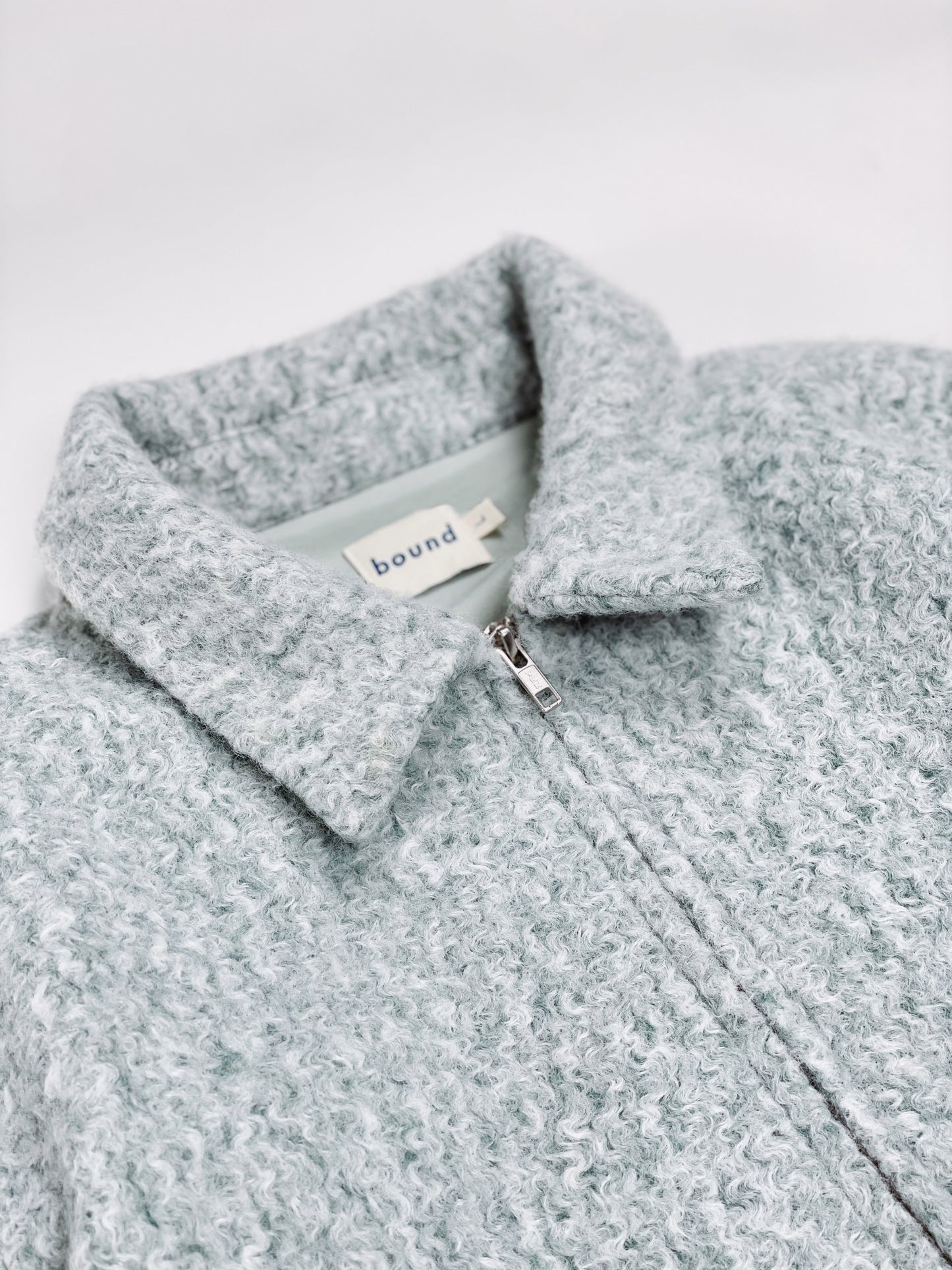 CLOUD TEXTURED JACKET