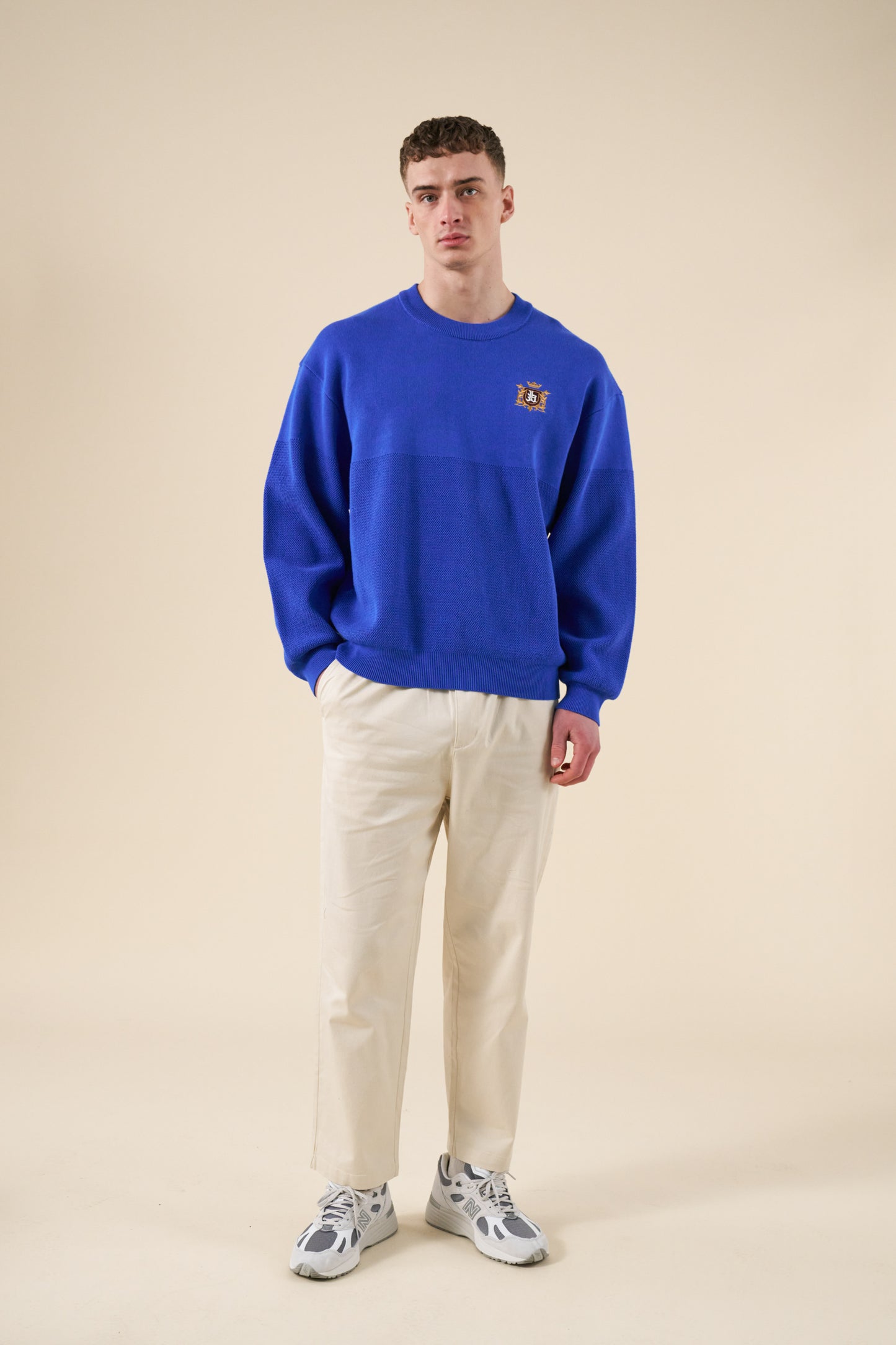 CREST PANEL KNIT SWEATER - ROYAL BLUE