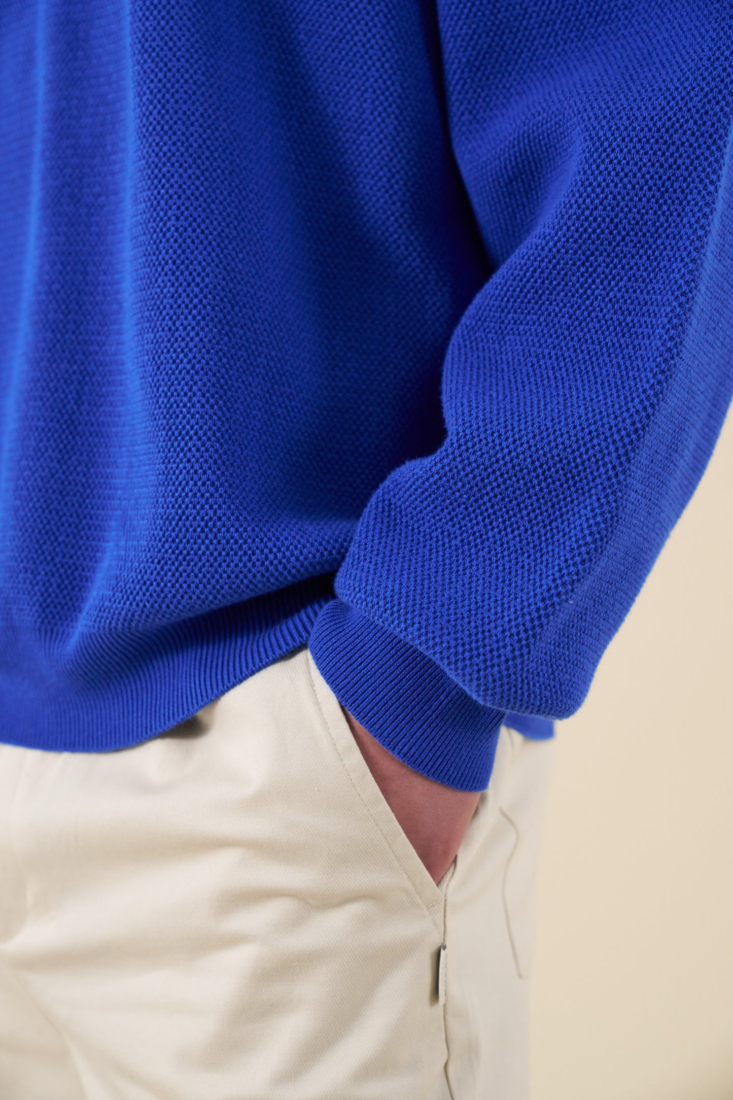 CREST PANEL KNIT SWEATER - ROYAL BLUE