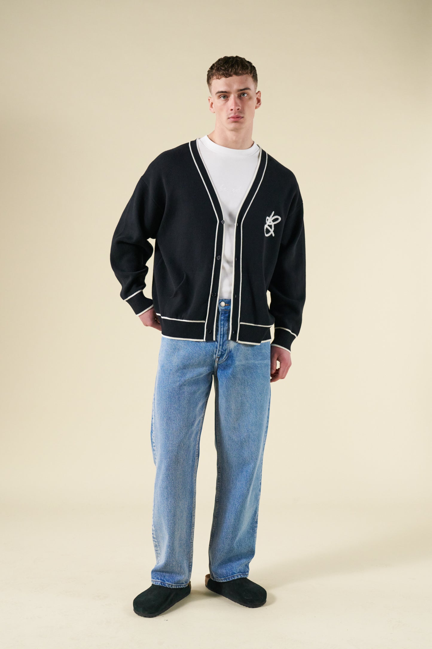 SIGNATURE CHENILLE CARDIGAN - BLACK