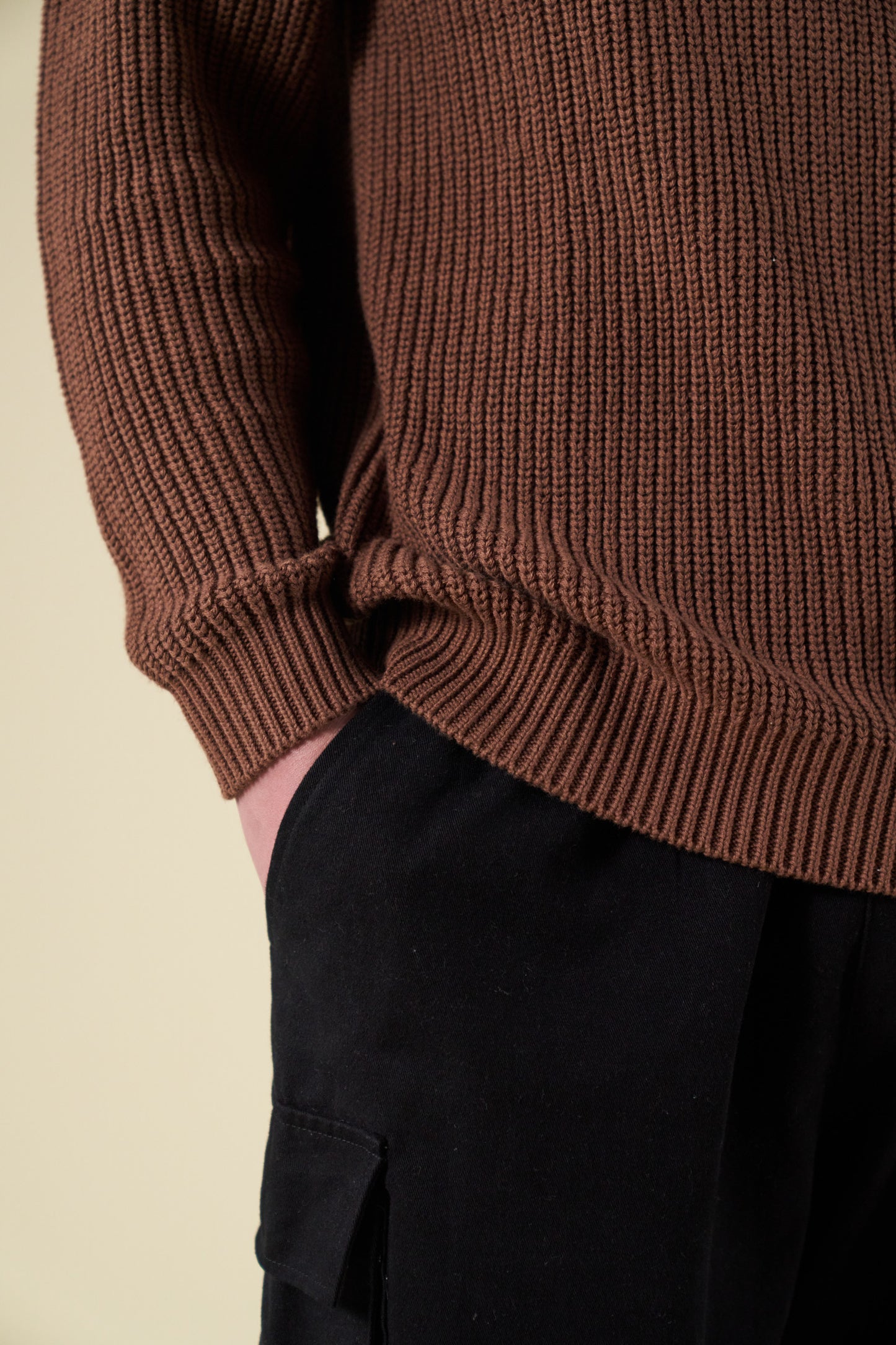RETRO FISHERMAN RIB KNIT SWEATER - BROWN