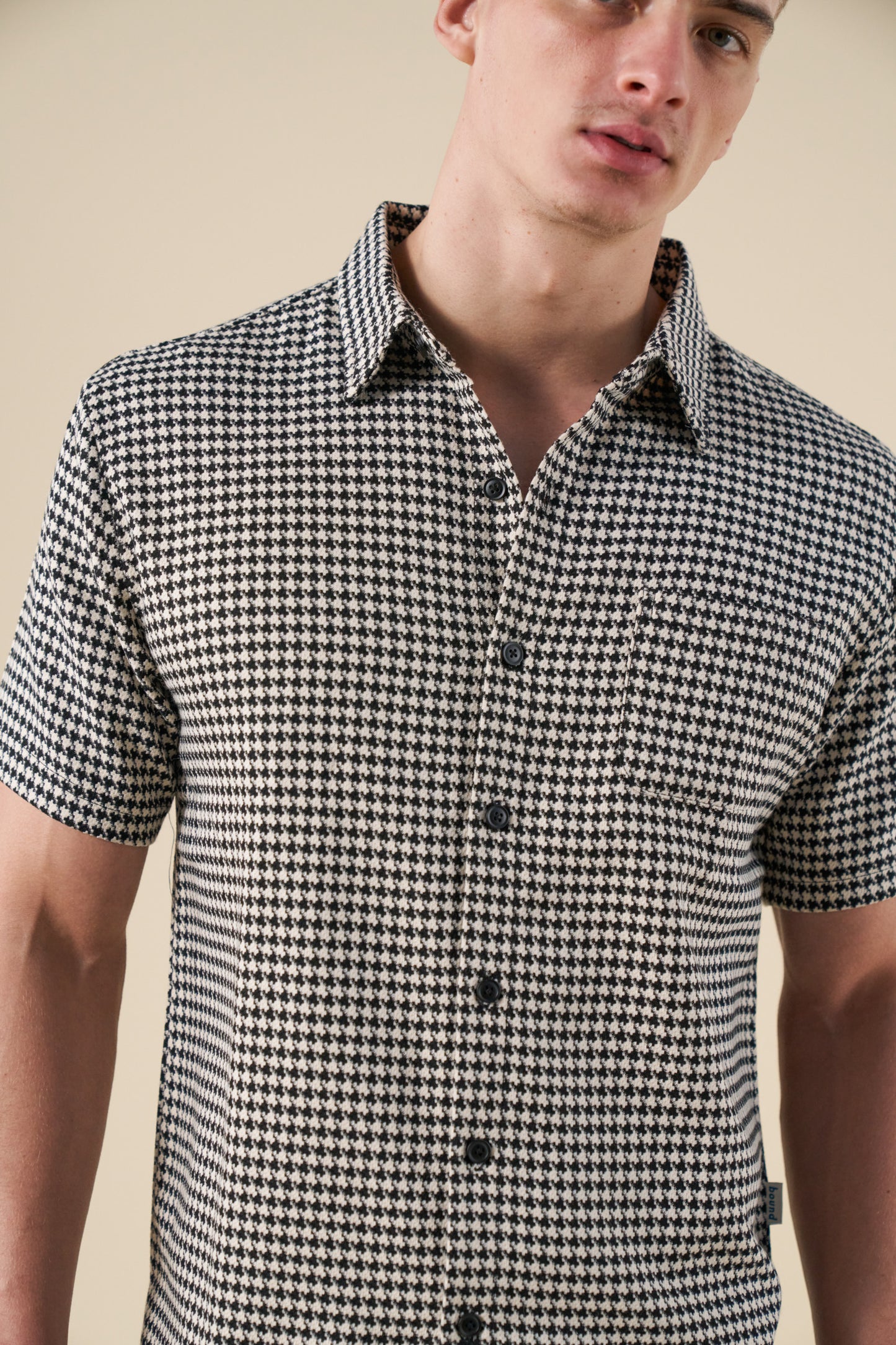 DOGTOOTH WOVEN POLO - BLACK