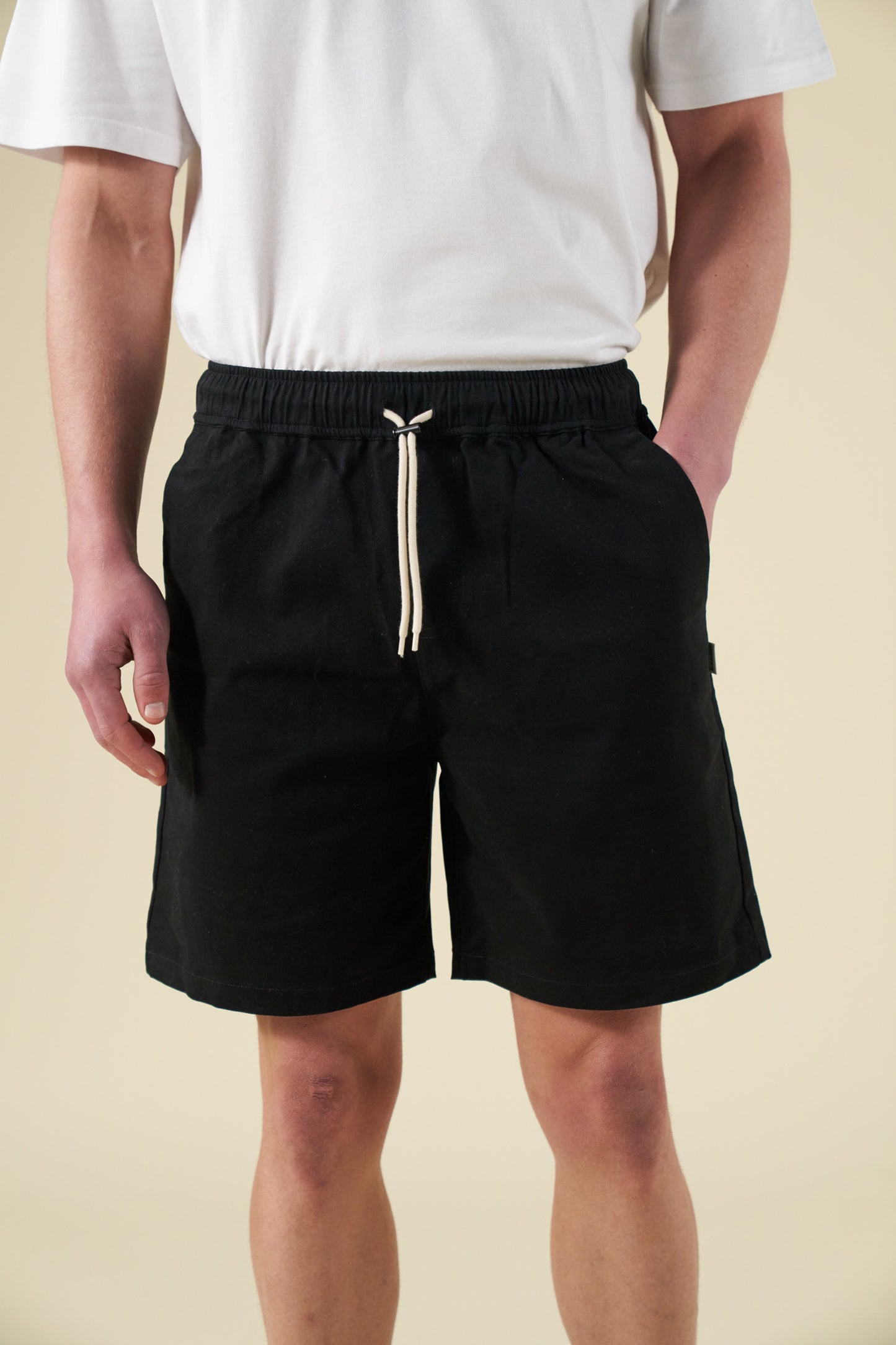 CANVAS SHORTS - BLACK