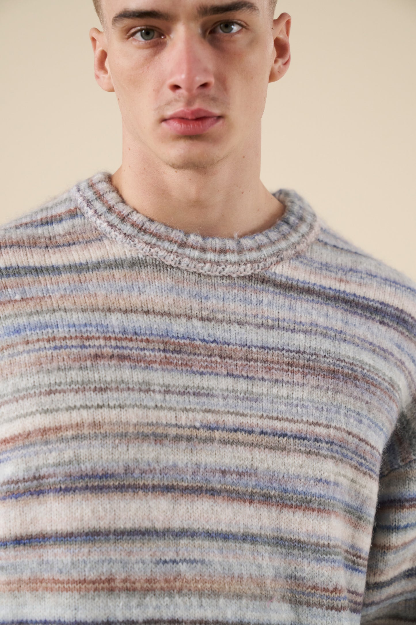 MULTI STRIPE FLUFFY KNIT