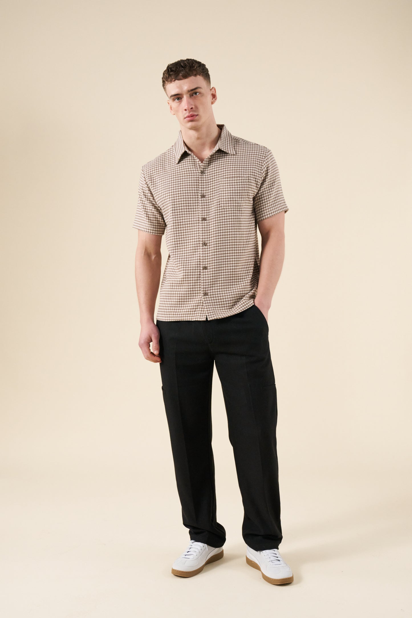 DOGTOOTH WOVEN POLO - TAN