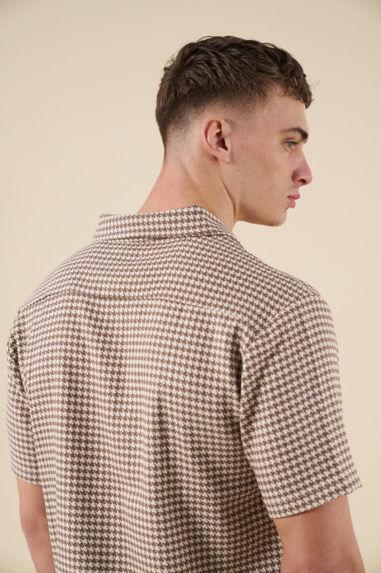 DOGTOOTH WOVEN POLO - TAN