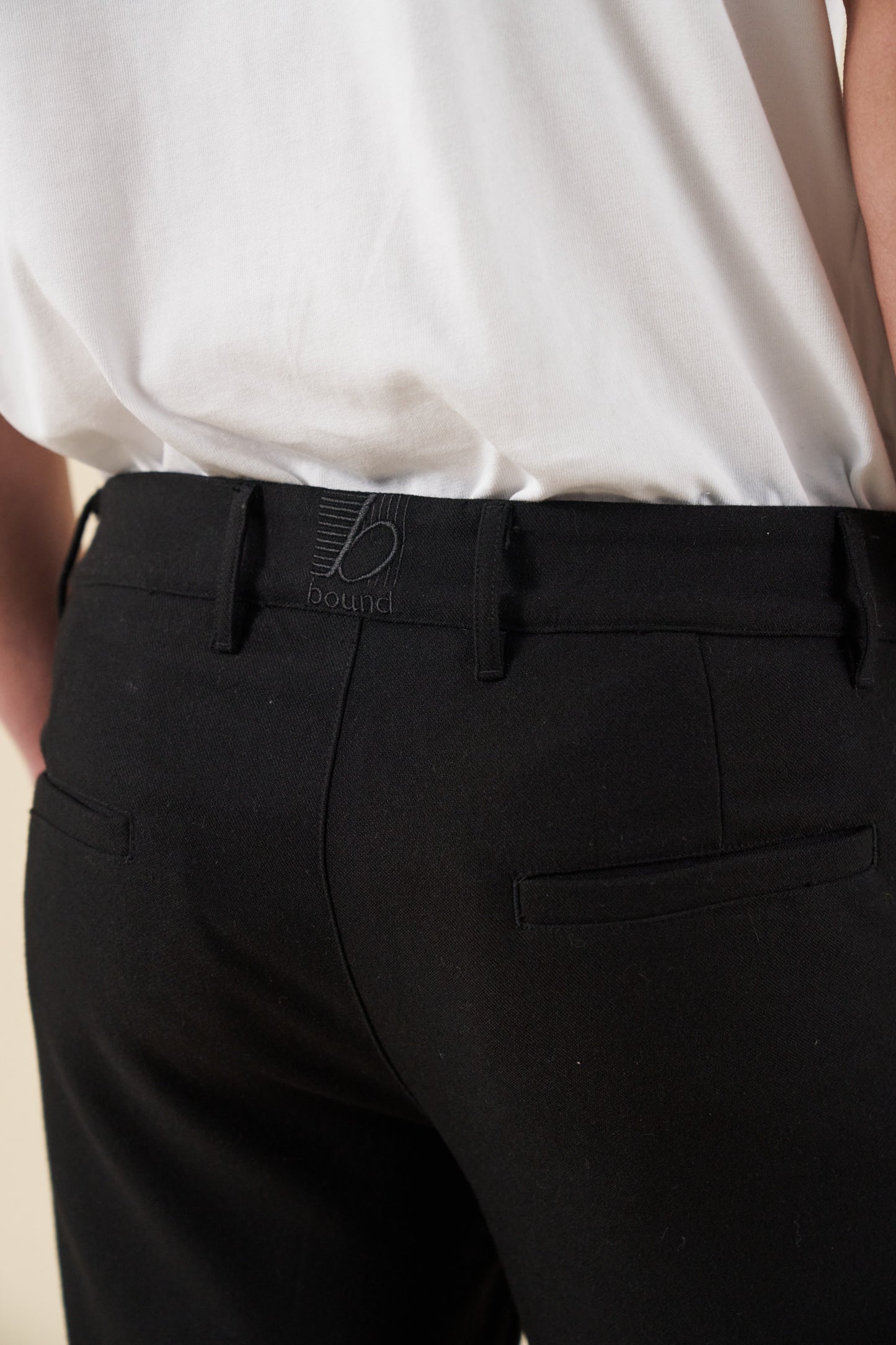 TAPERED CASUAL TROUSER  - BLACK