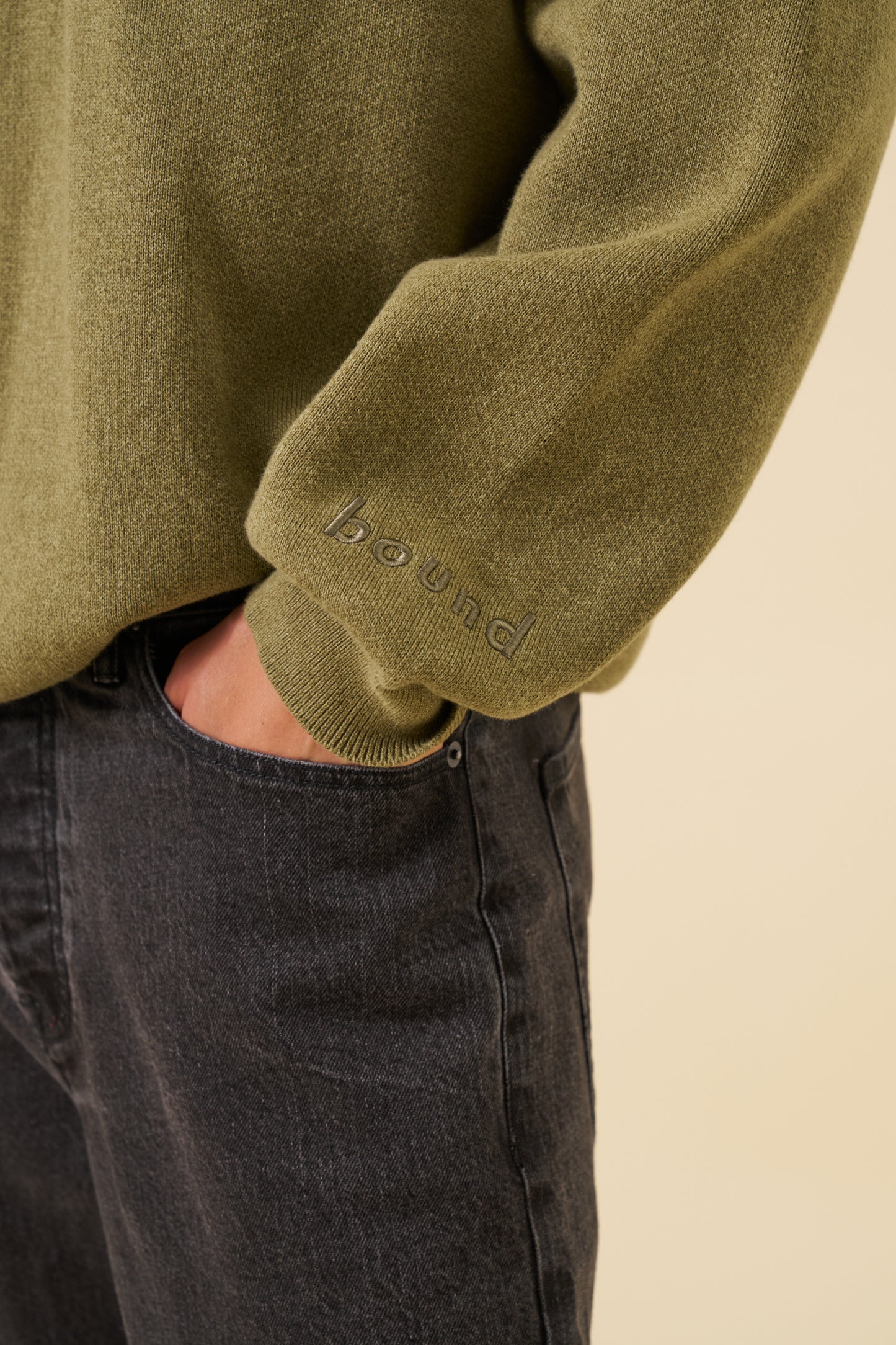 MOSS KNIT SWEATER