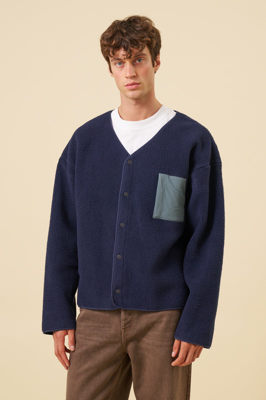 POCKET FLEECE CARDIGAN - NAVY