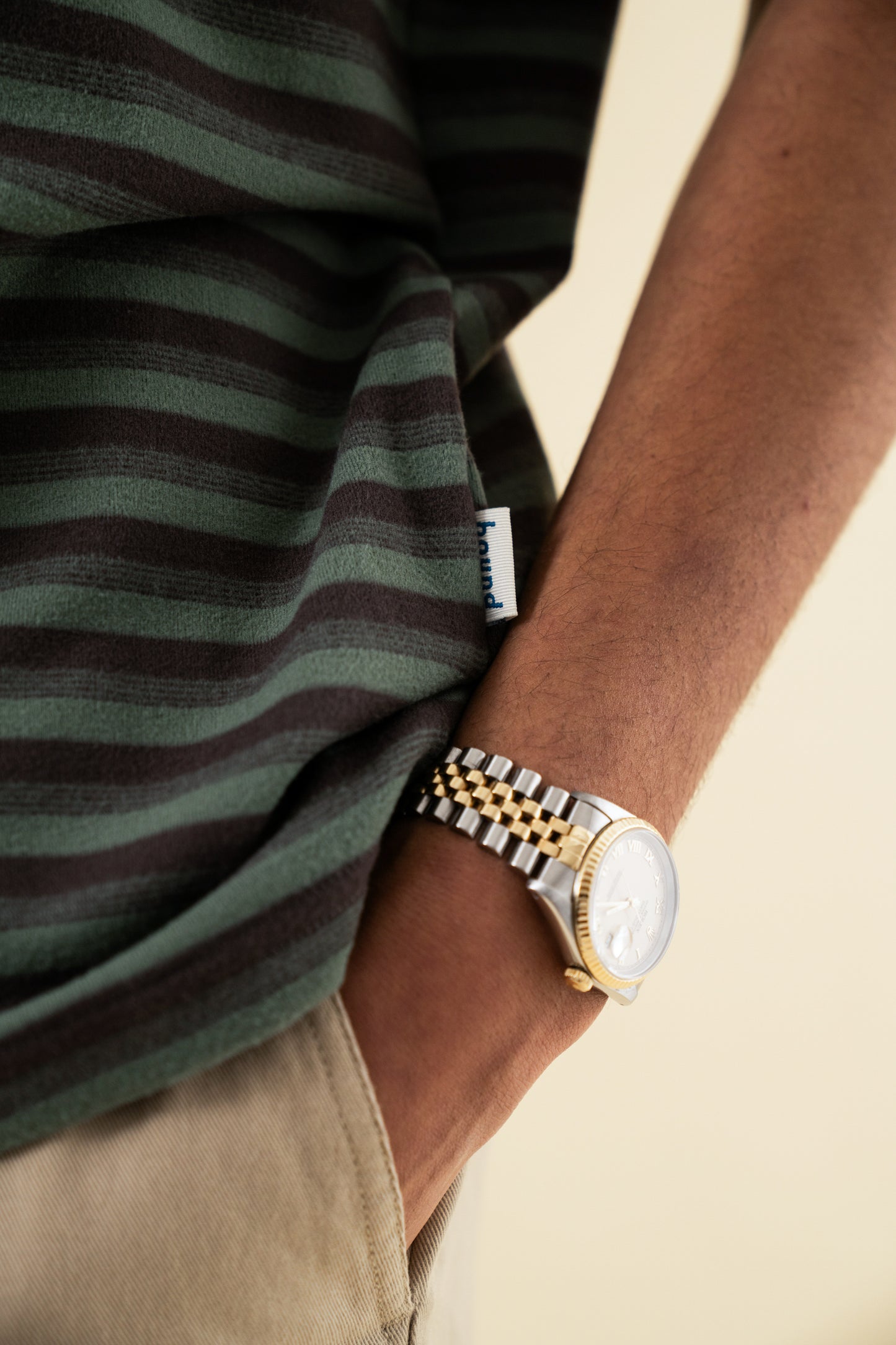 PEACHED STRIPE TEE - CHARCOAL & SAGE