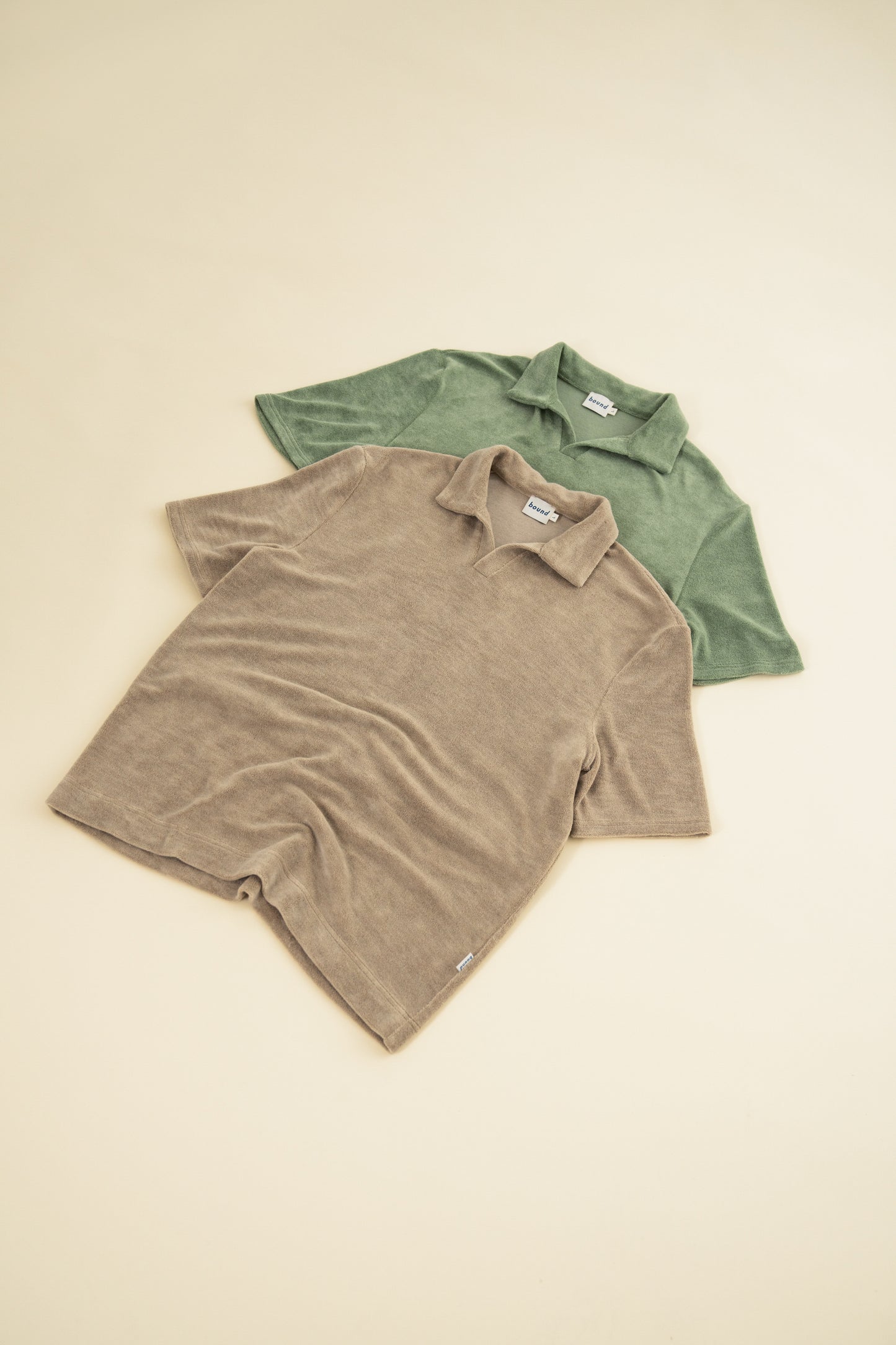 BRADLEY TERRY TOWEL POLO - TAN