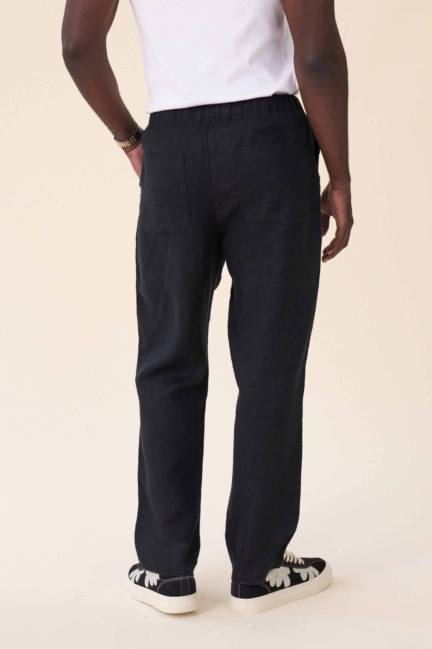 RELAXED LINEN TROUSERS - BLACK