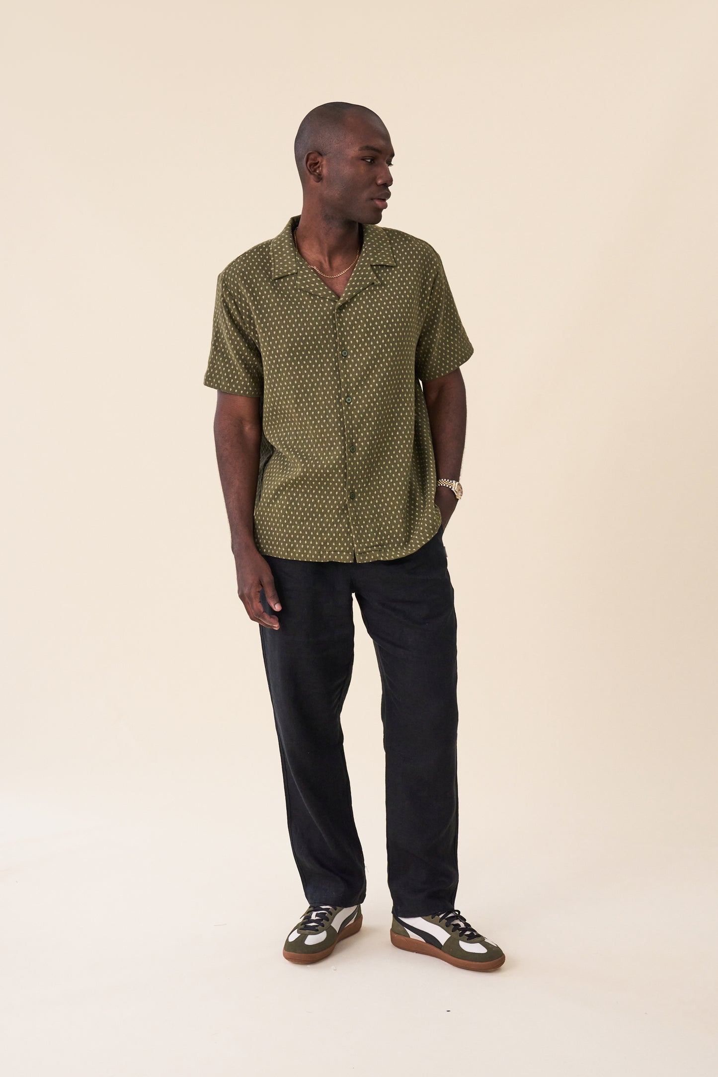 RELAXED LINEN TROUSERS - BLACK