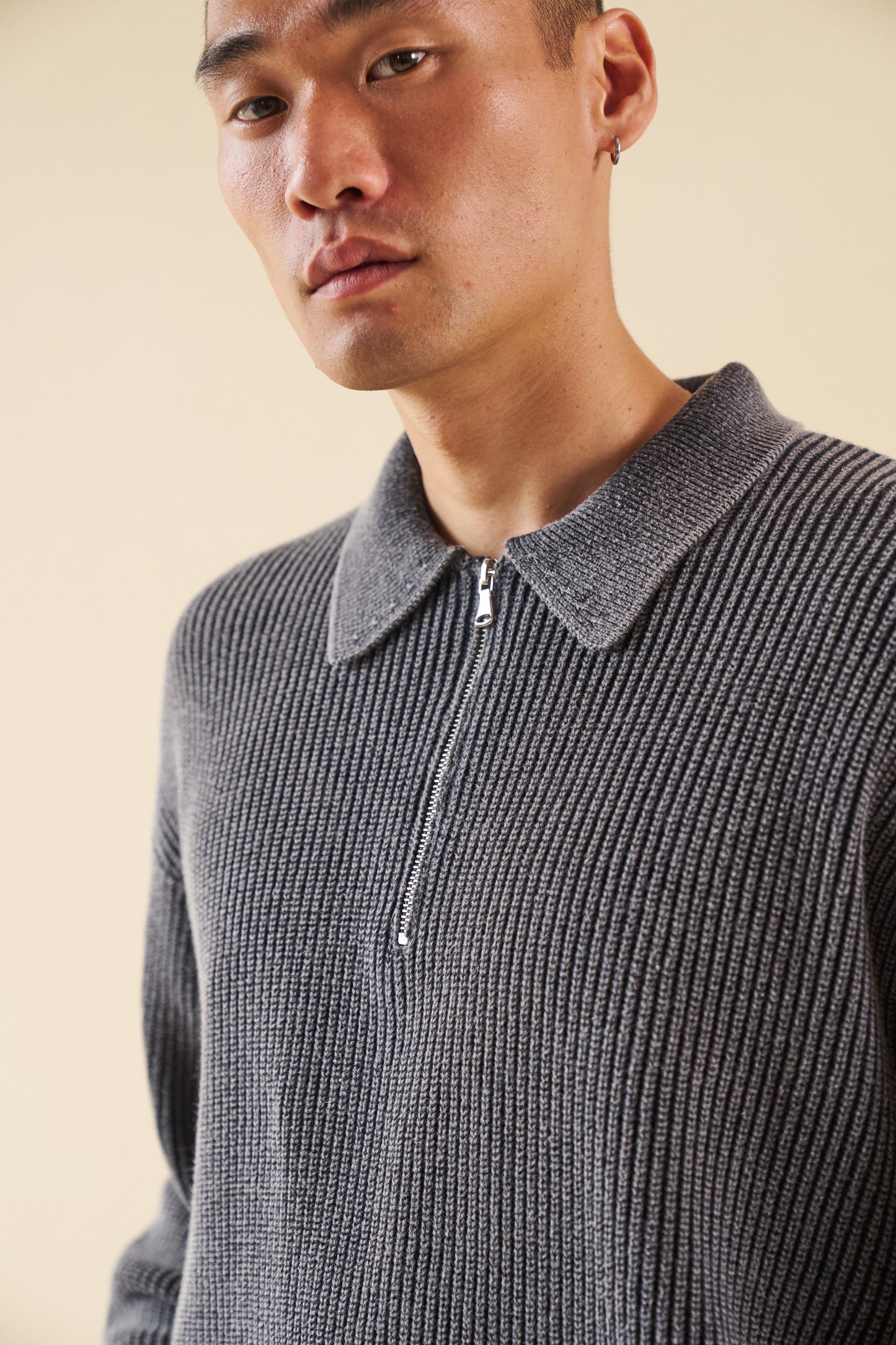 CHARCOAL ACID WASH  HALF ZIP KNIT PULLOVER