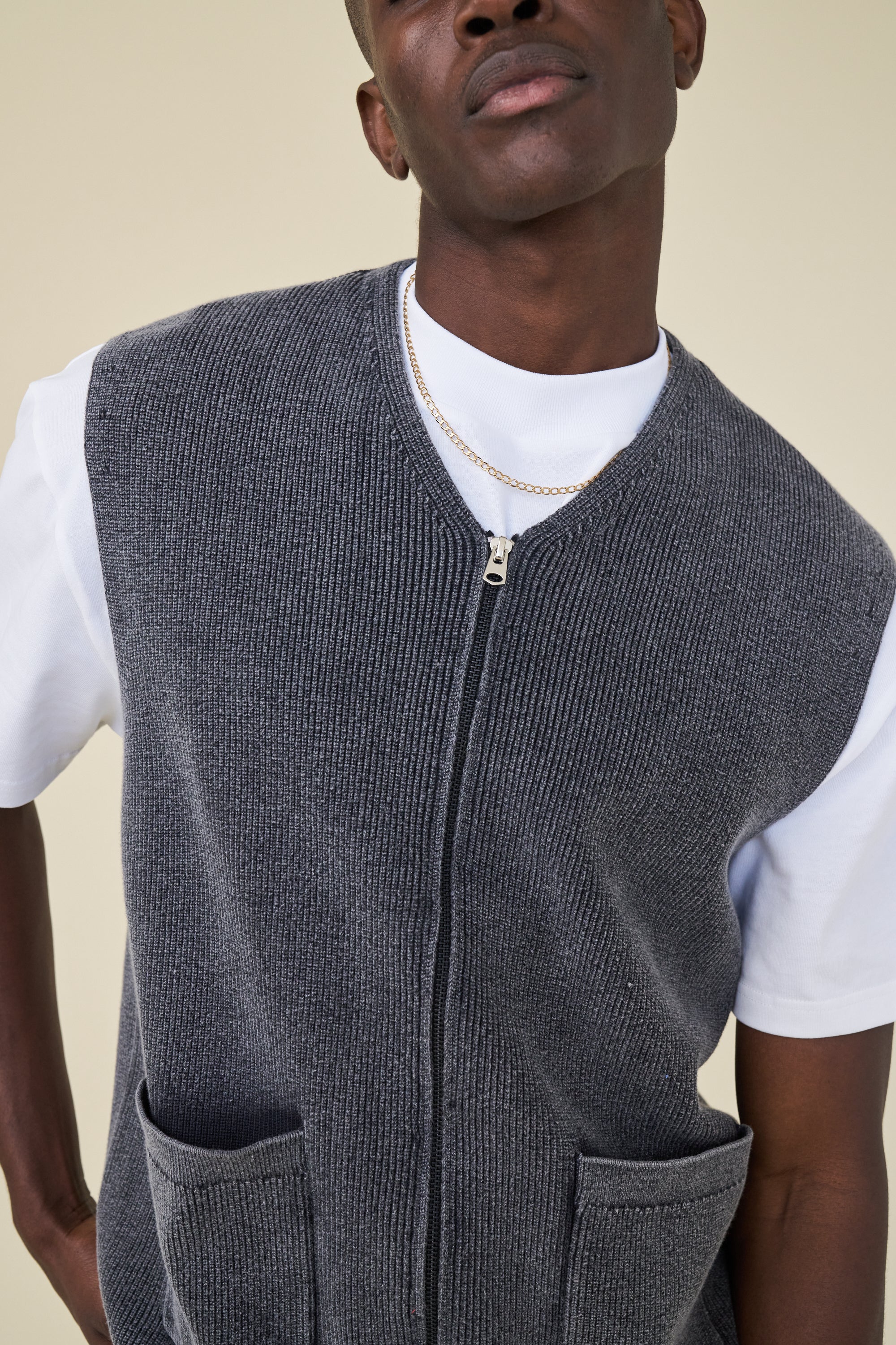 CHARCOAL ACID WASH KNIT VEST – bound