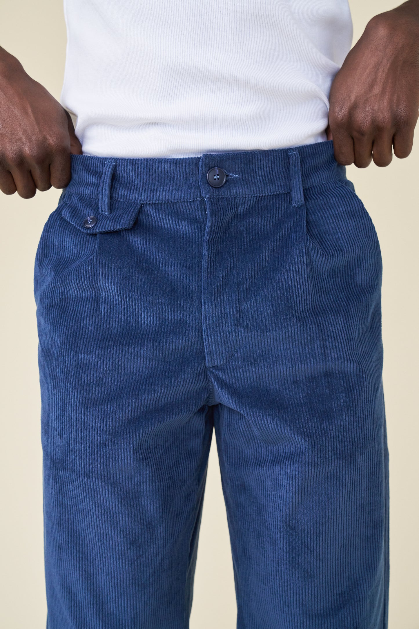 RELAXED CORDUROY TROUSER - DALLAS BLUE