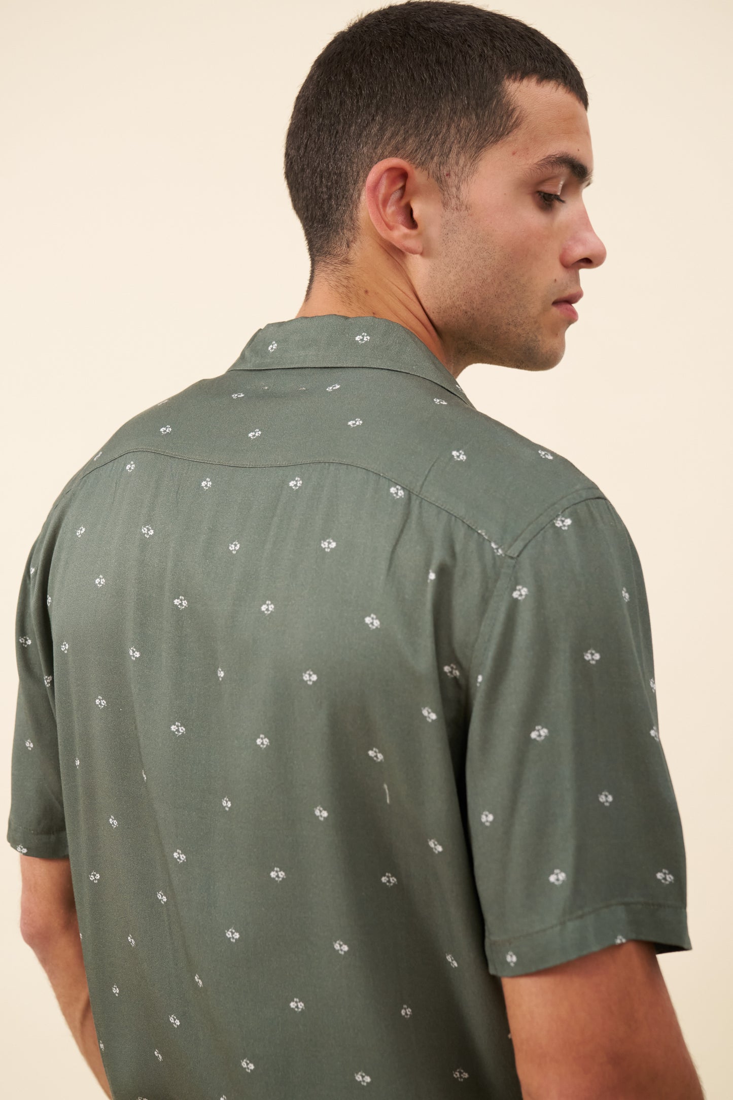 FLORAL RAYON SHIRT - SAGE
