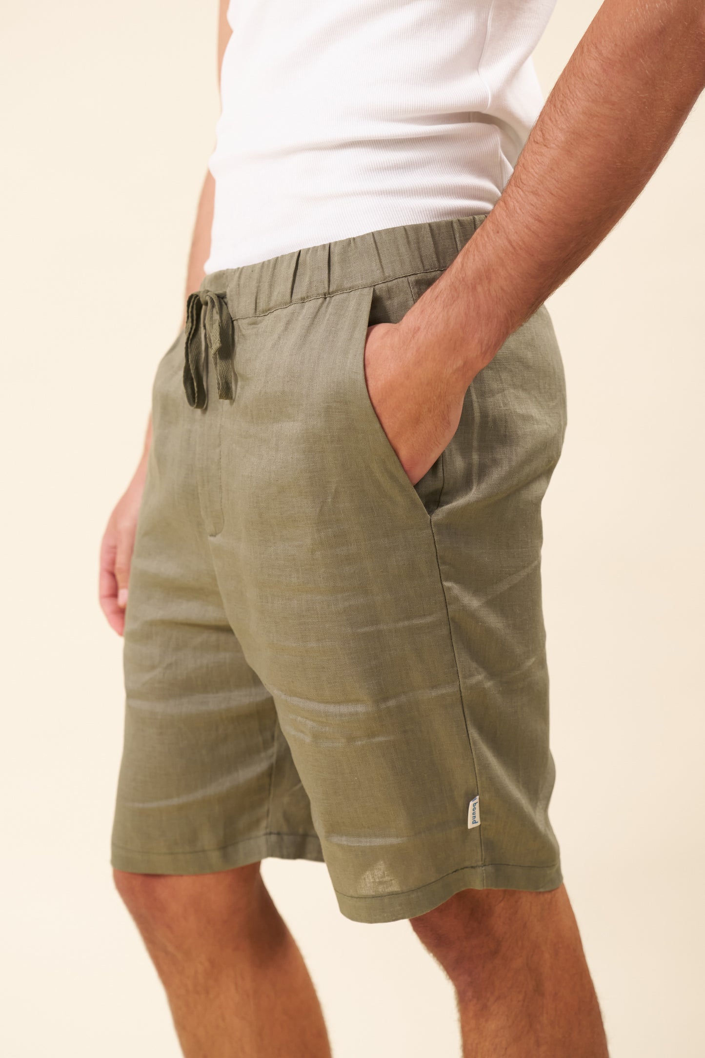 ALFAMA LINEN SHORTS - OLIVE
