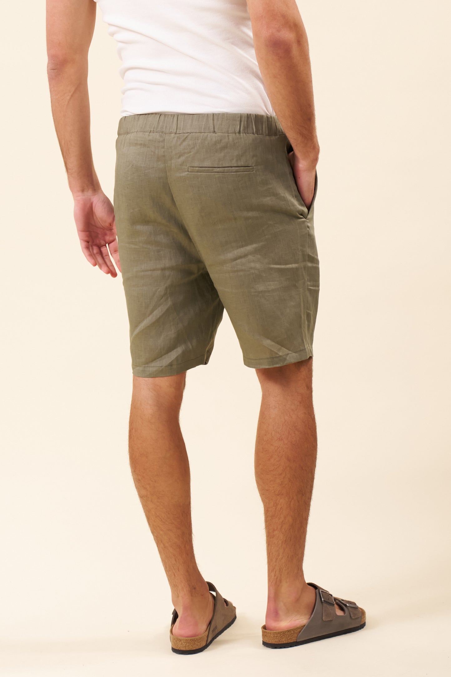 ALFAMA LINEN SHORTS - OLIVE