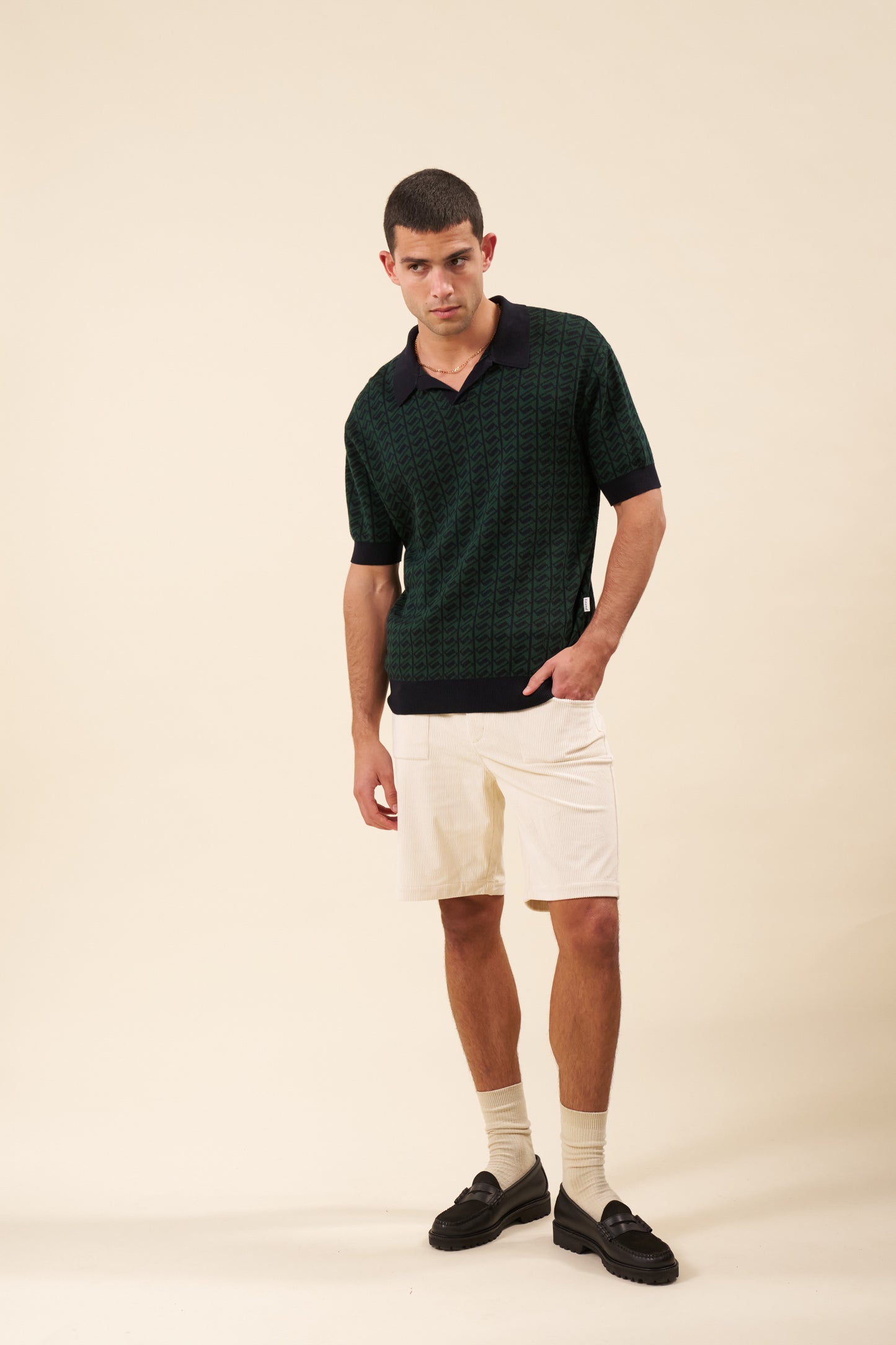 CORD CARPENTER SHORTS - BARLEY CREAM