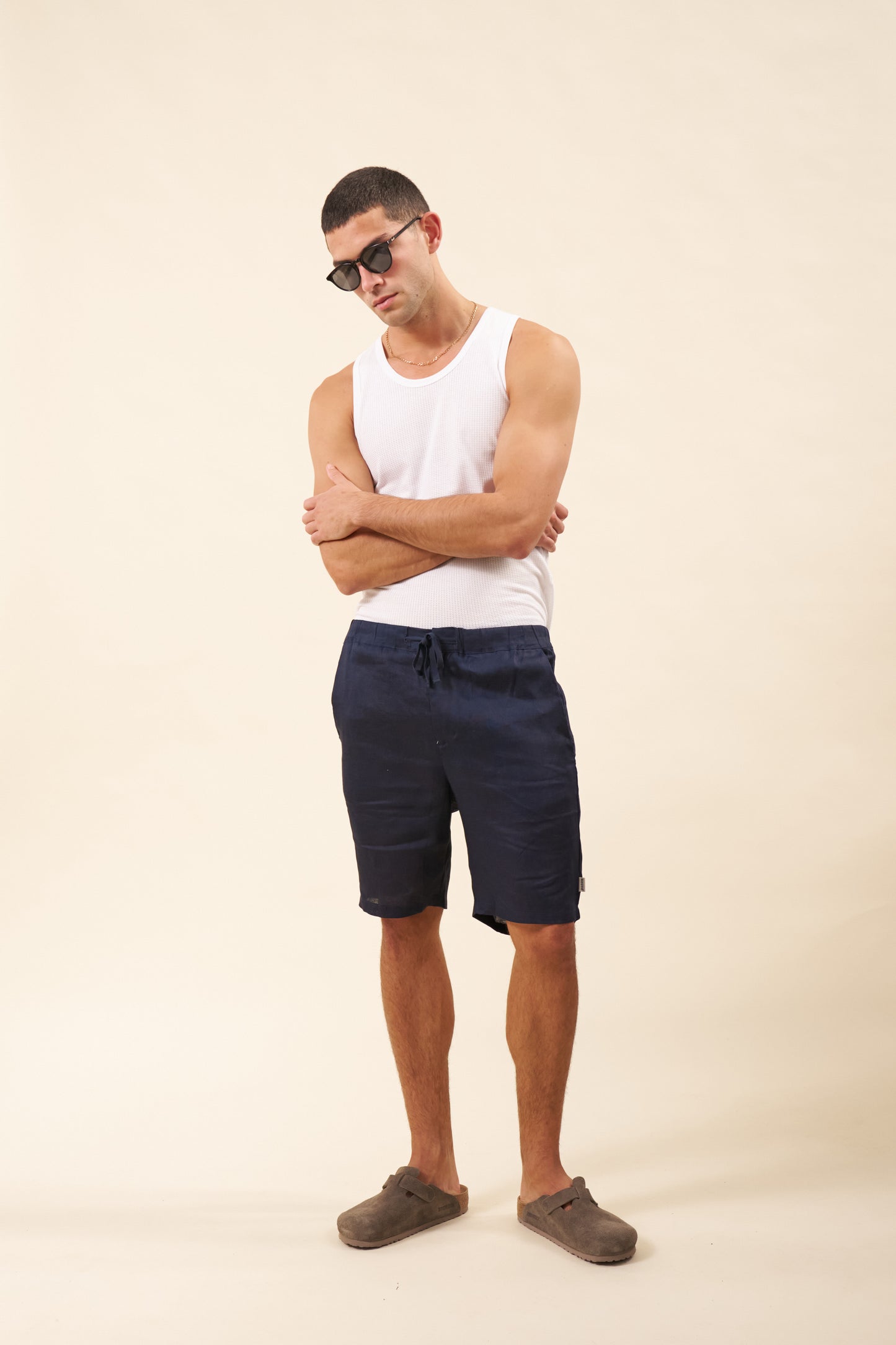 ALFAMA LINEN SHORTS - NAVY