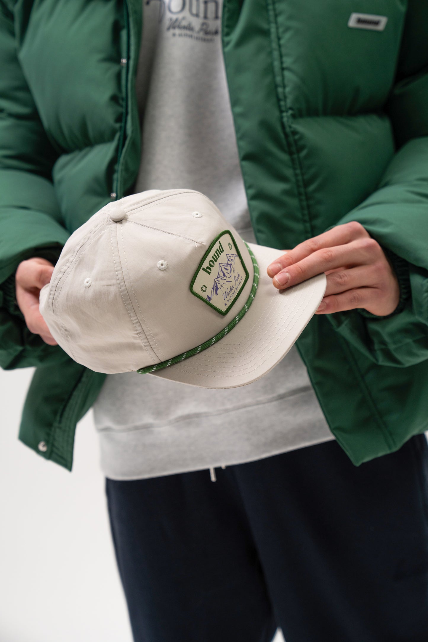 WINTER RESORT NYLON CAP