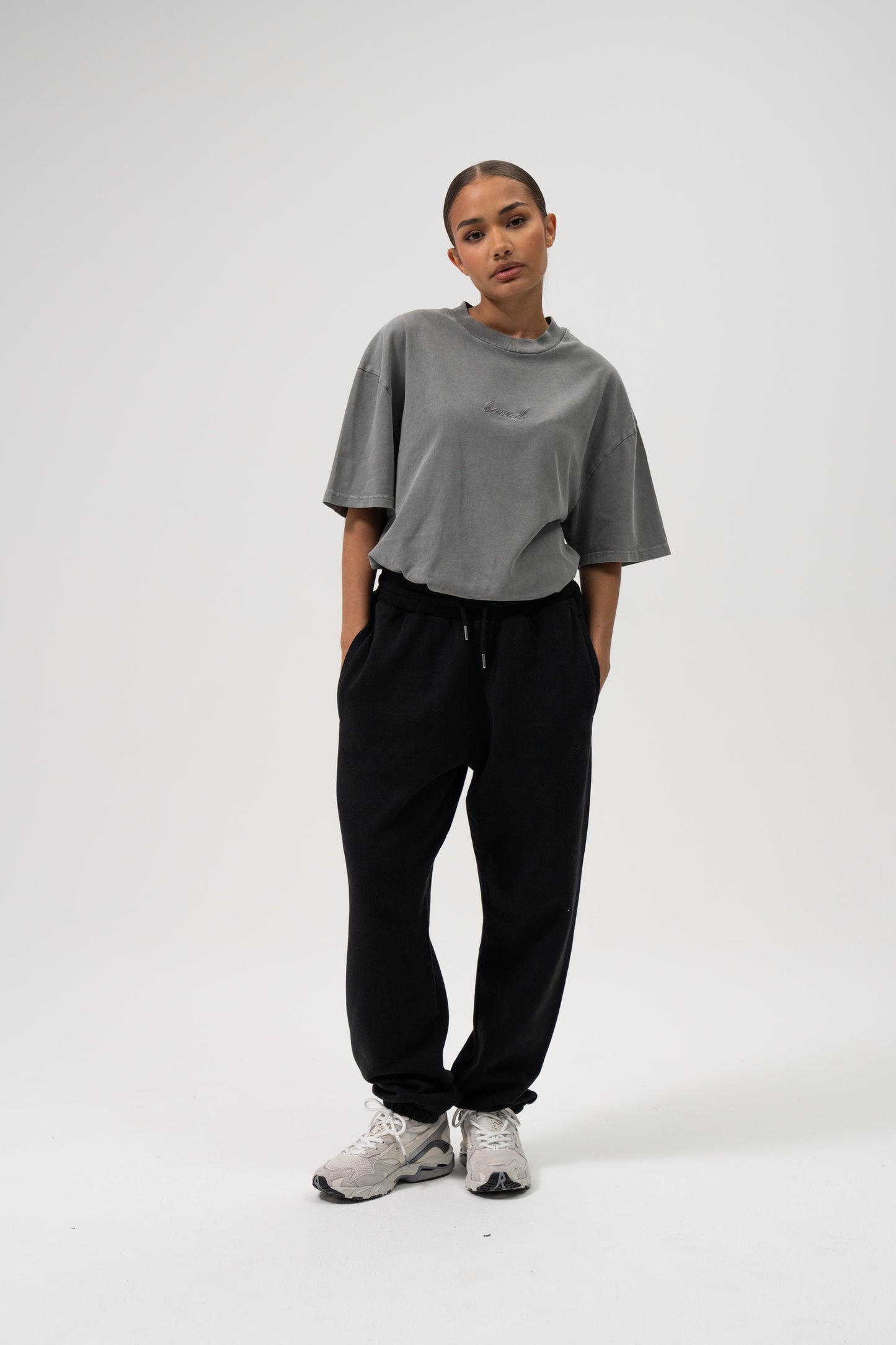 SUSTAIN WASHED GREY TEE