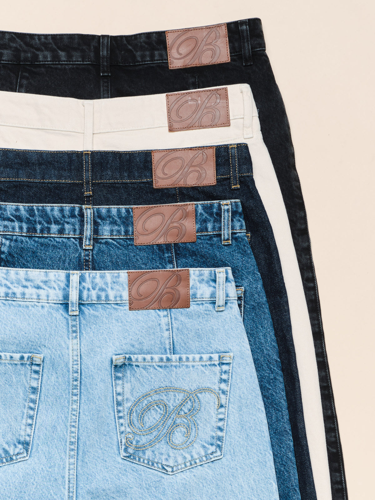 SIGNATURE BARREL LEG DENIM JEAN - ECRU