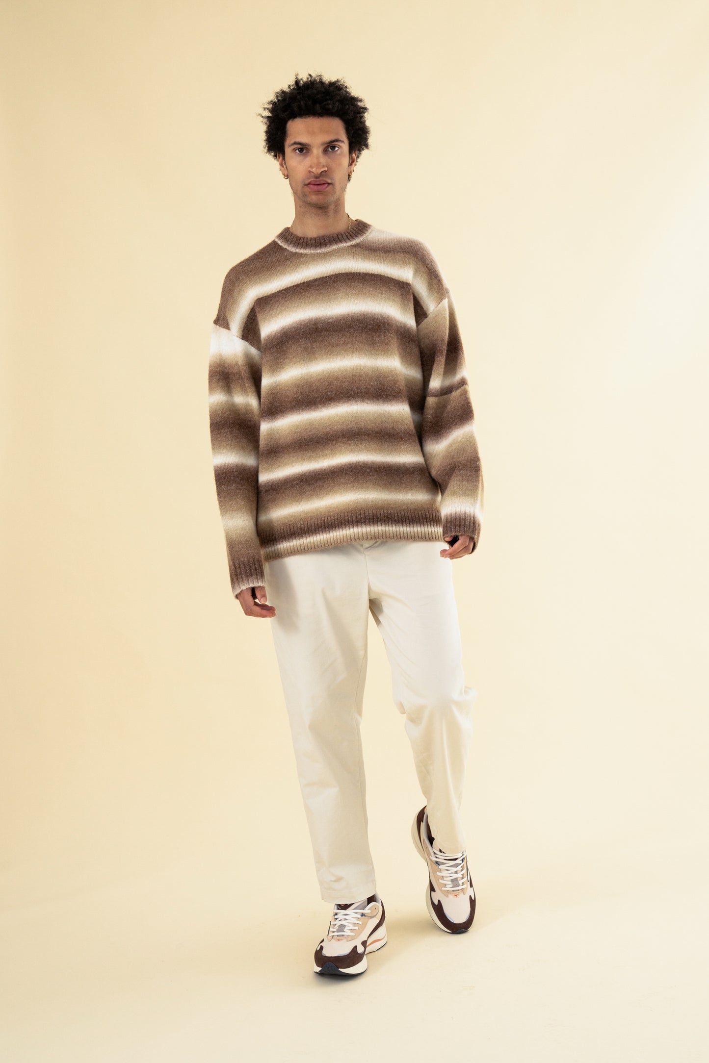 TOFFEE GRADIENT KNIT SWEATER