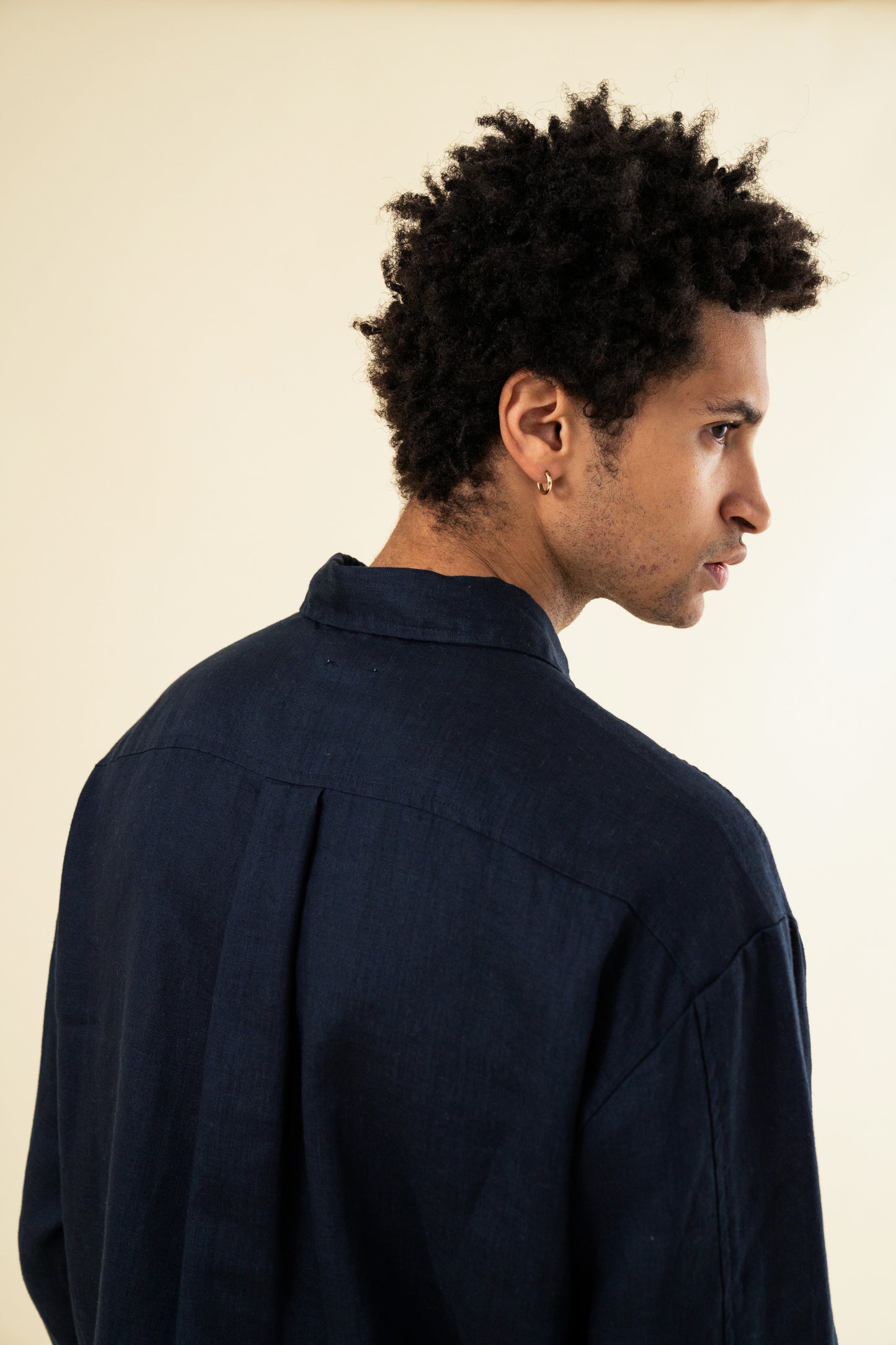 PREMIUM LINEN LONGSLEEVE SHIRT - NAVY