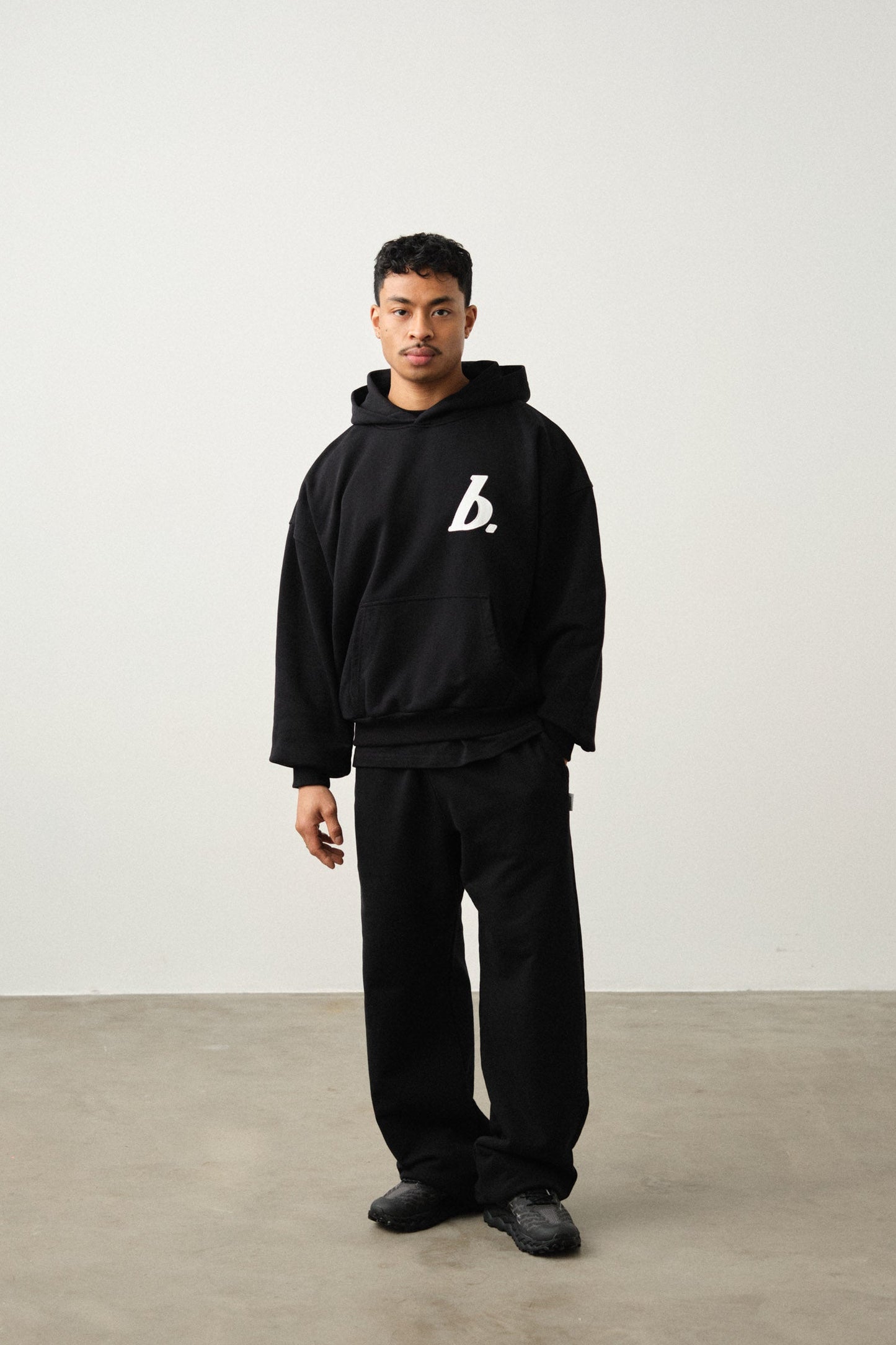 STAMP HOODIE - BLACK