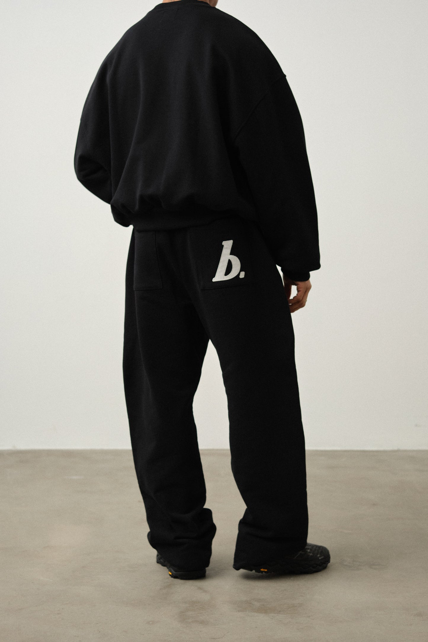 STAMP JOGGERS - BLACK