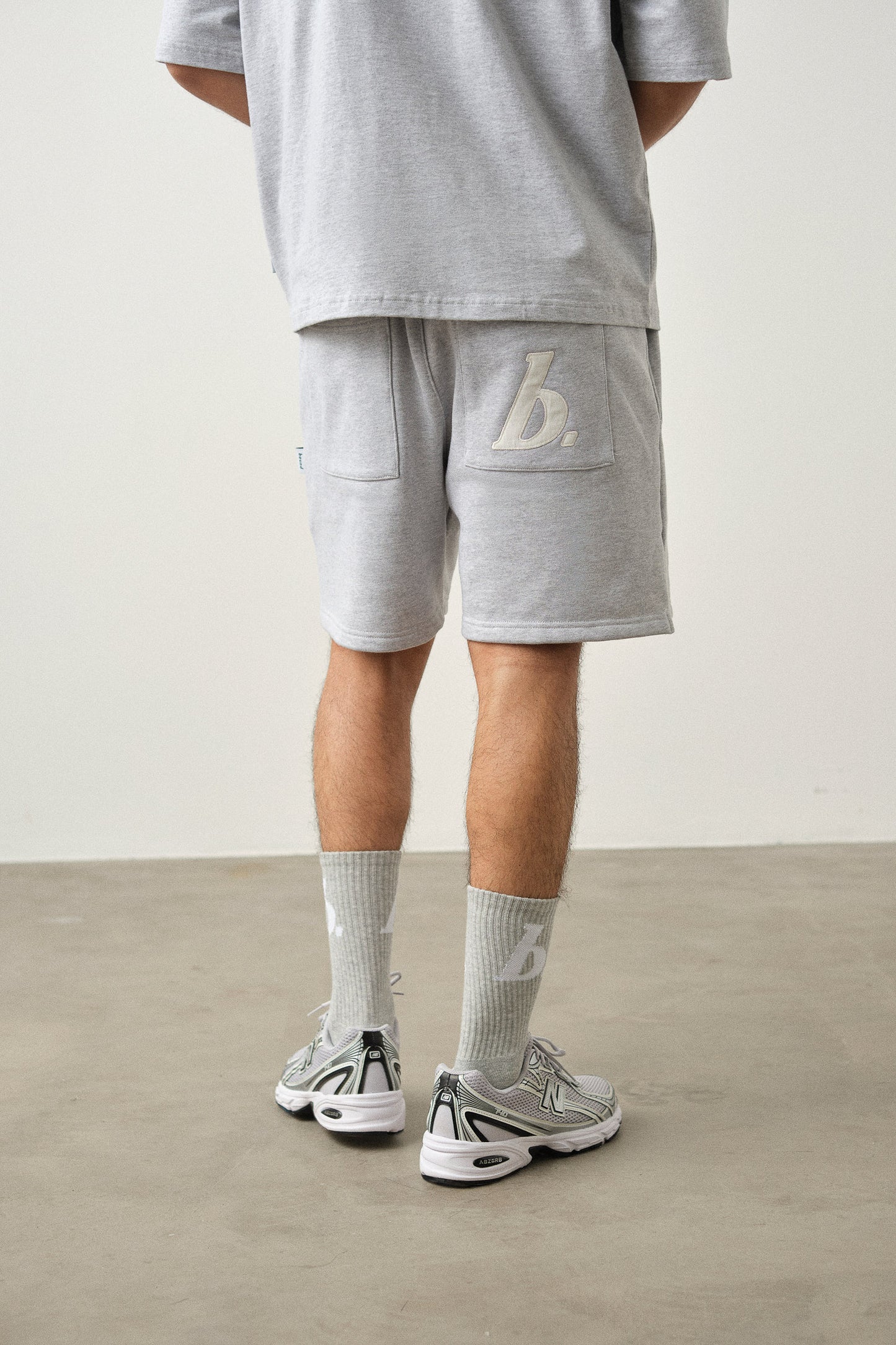 STAMP JOGGER SHORTS - GREY MARL