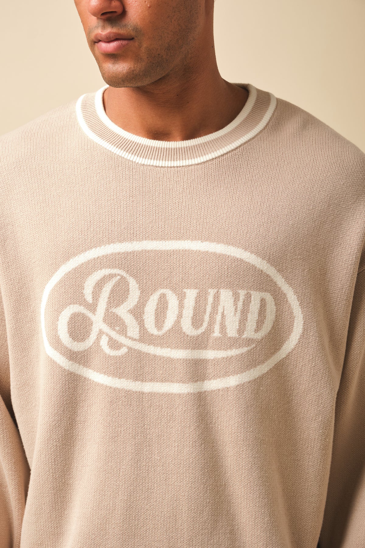 RETRO DISC KNIT SWEATER - BEIGE