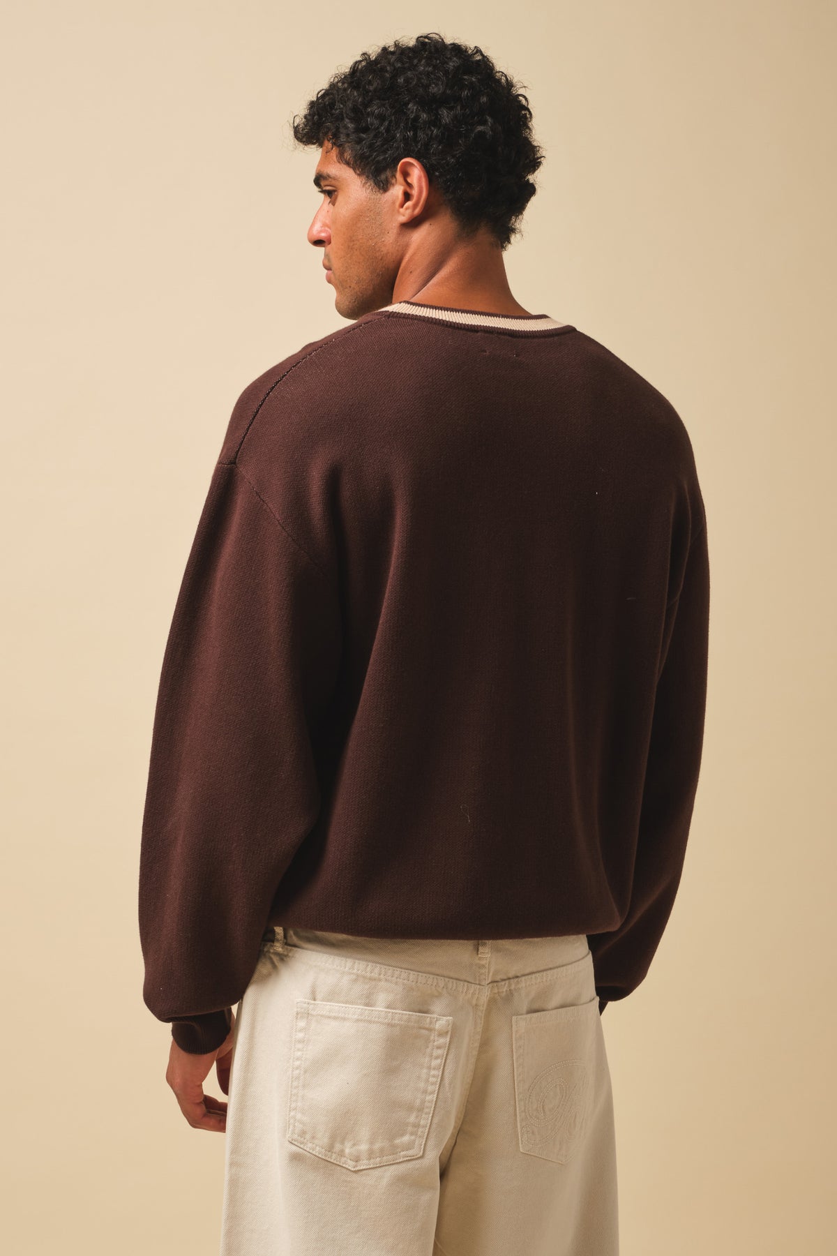 RETRO DISC KNIT SWEATER - BROWN