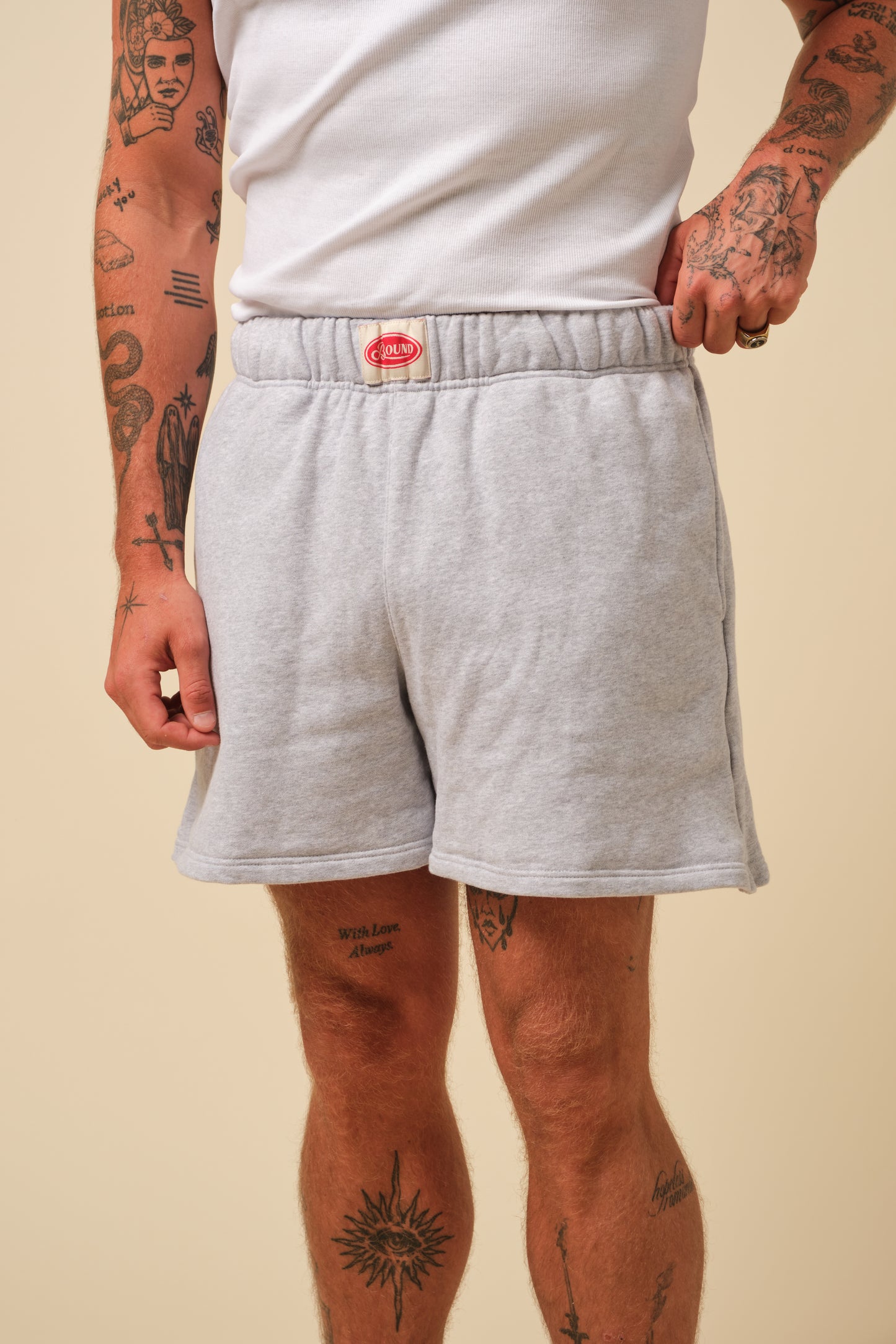 FREDDIE SWEAT SHORTS - GREY
