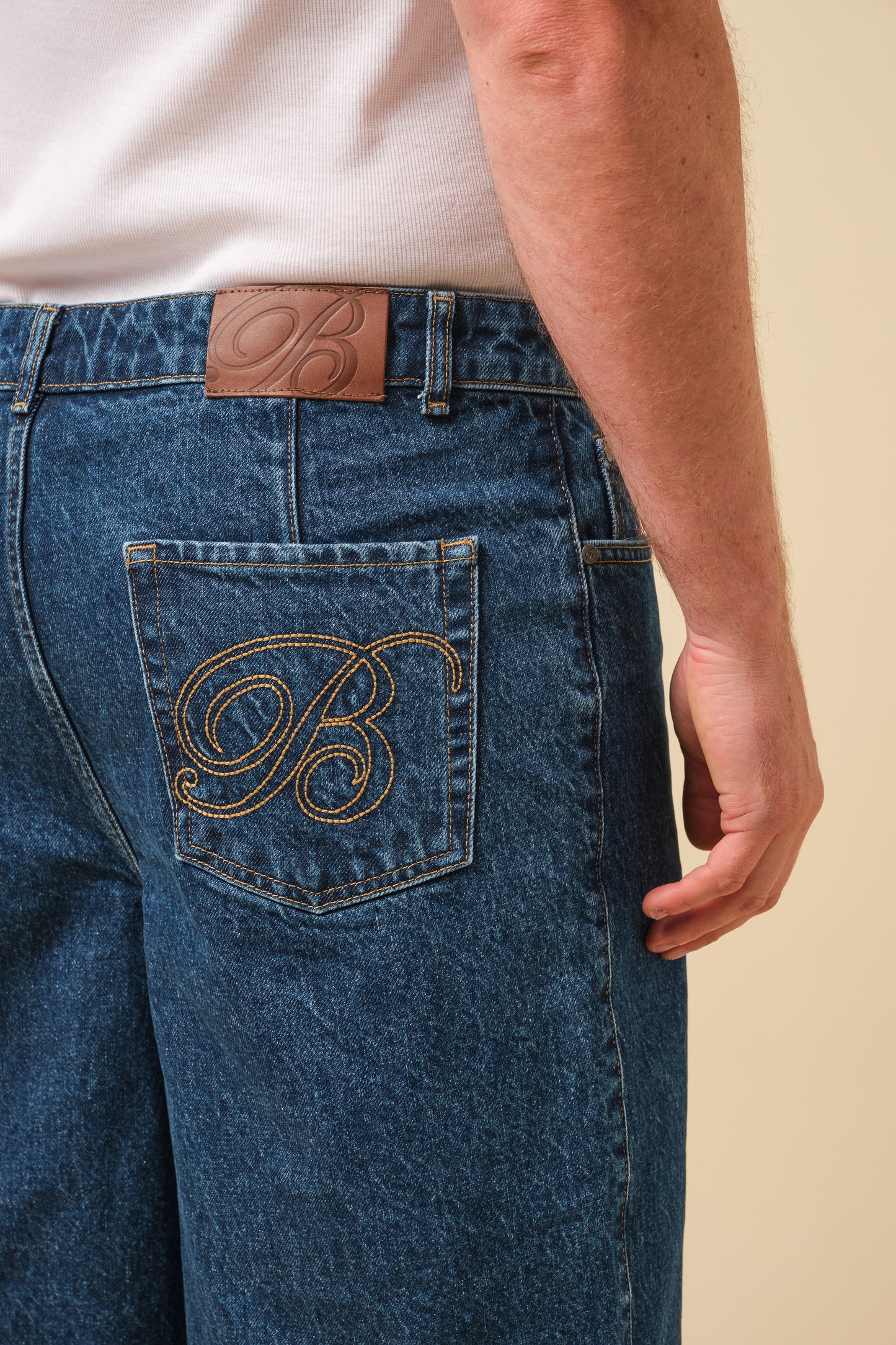 SIGNATURE DENIM JORTS - MID BLUE