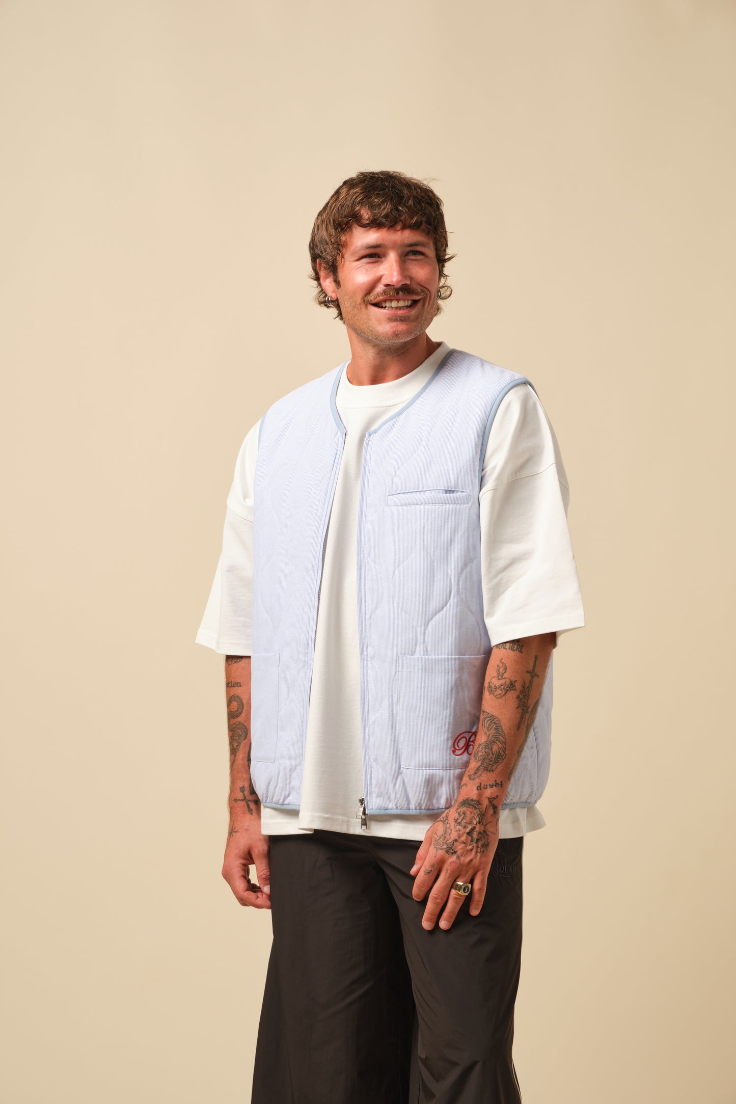 FREDDIE RETRO LOGO POCKET TEE - WHITE