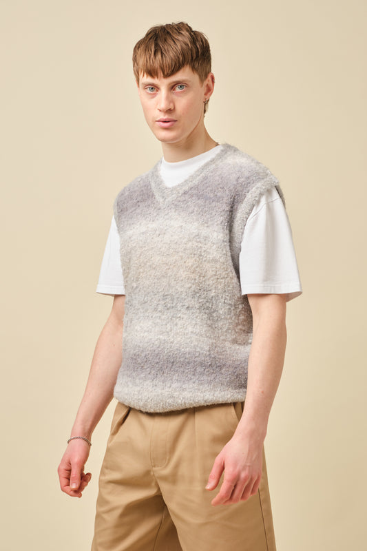 BOUCLE GRADIENT V-NECK KNIT VEST - ASH