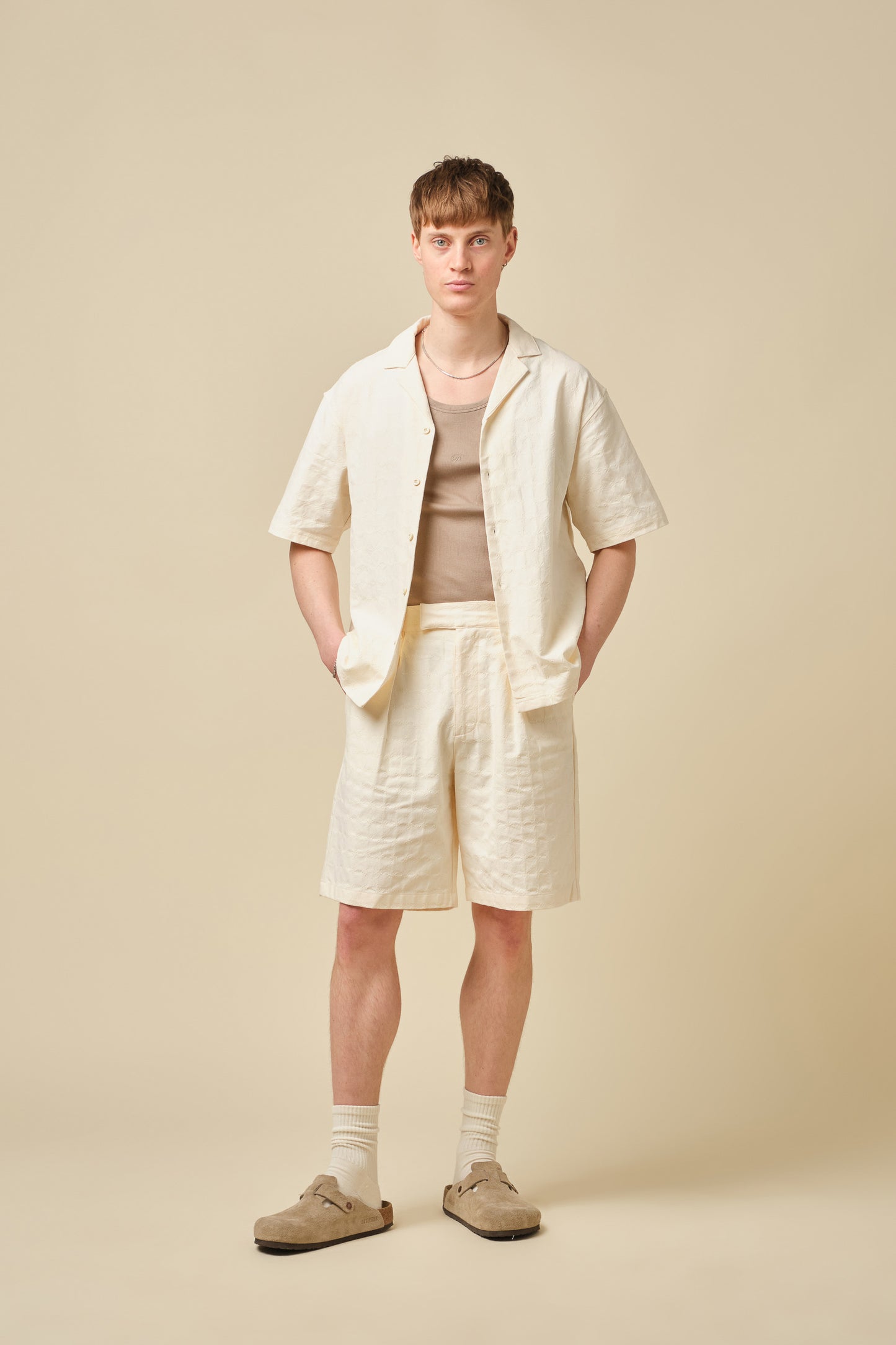 EMBROIDERED RIBIERA SHORTS - CREAM