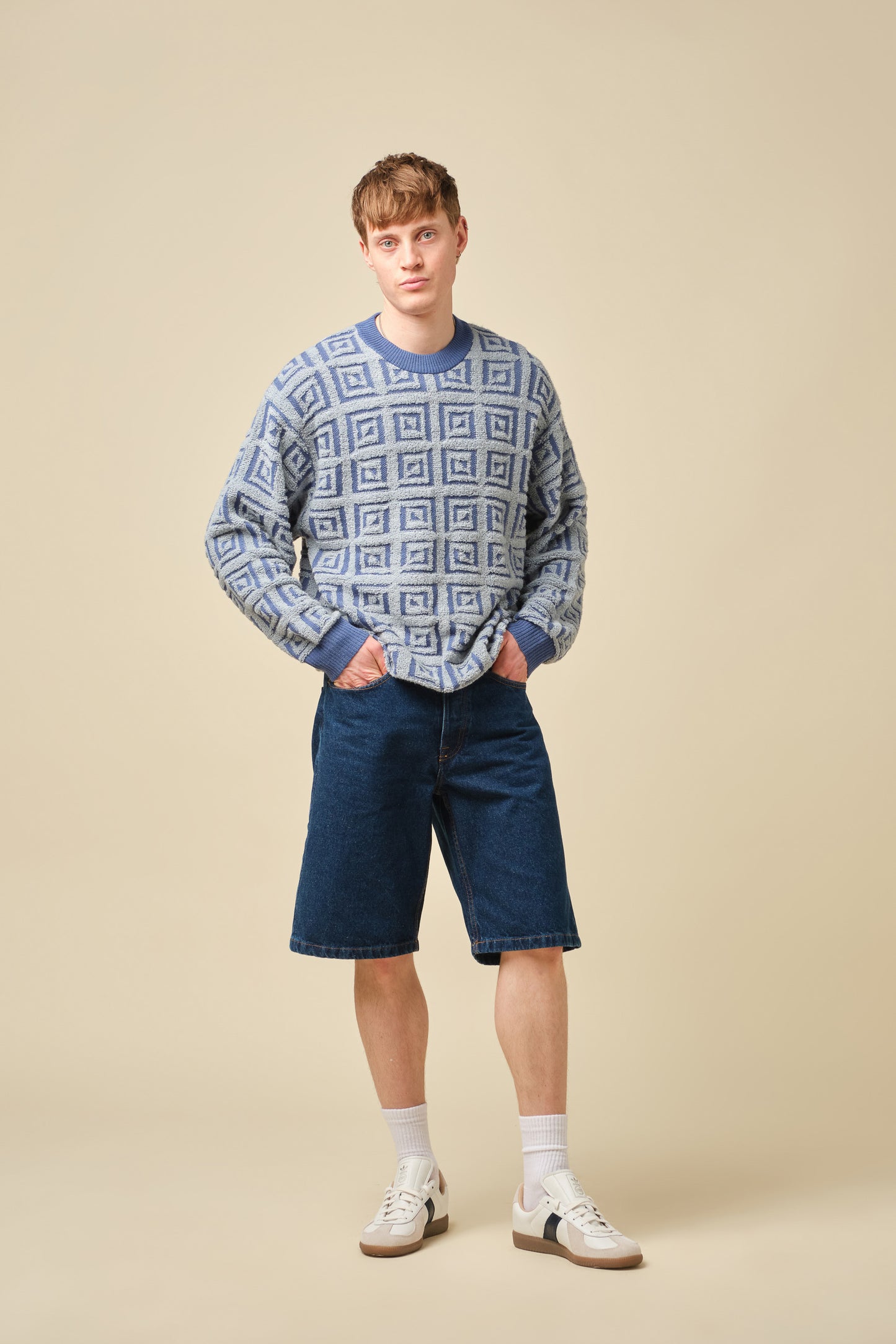 AZTEC TILE LOOSE KNIT SWEATER - BLUE