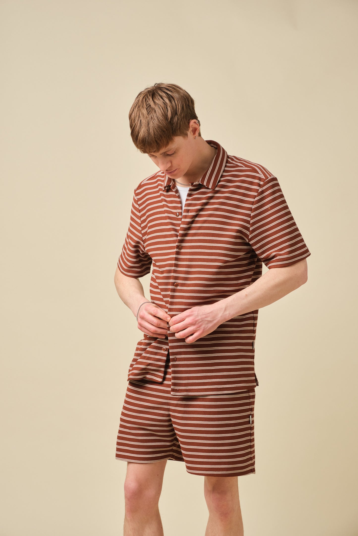 STRIPE JACQUARD RUST SHIRT