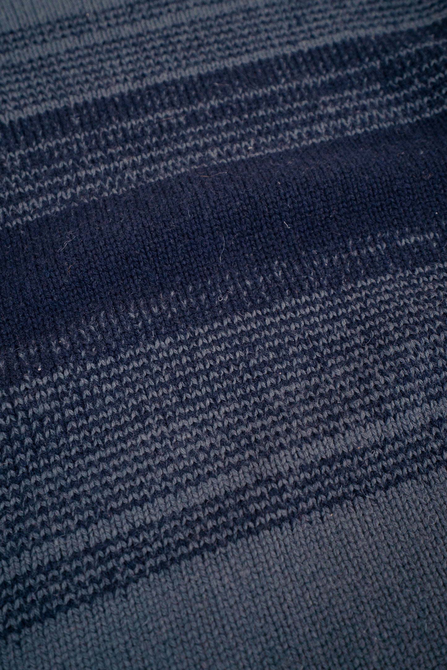 DEEP BLUE GRADIENT LAMBSWOOL SWEATER